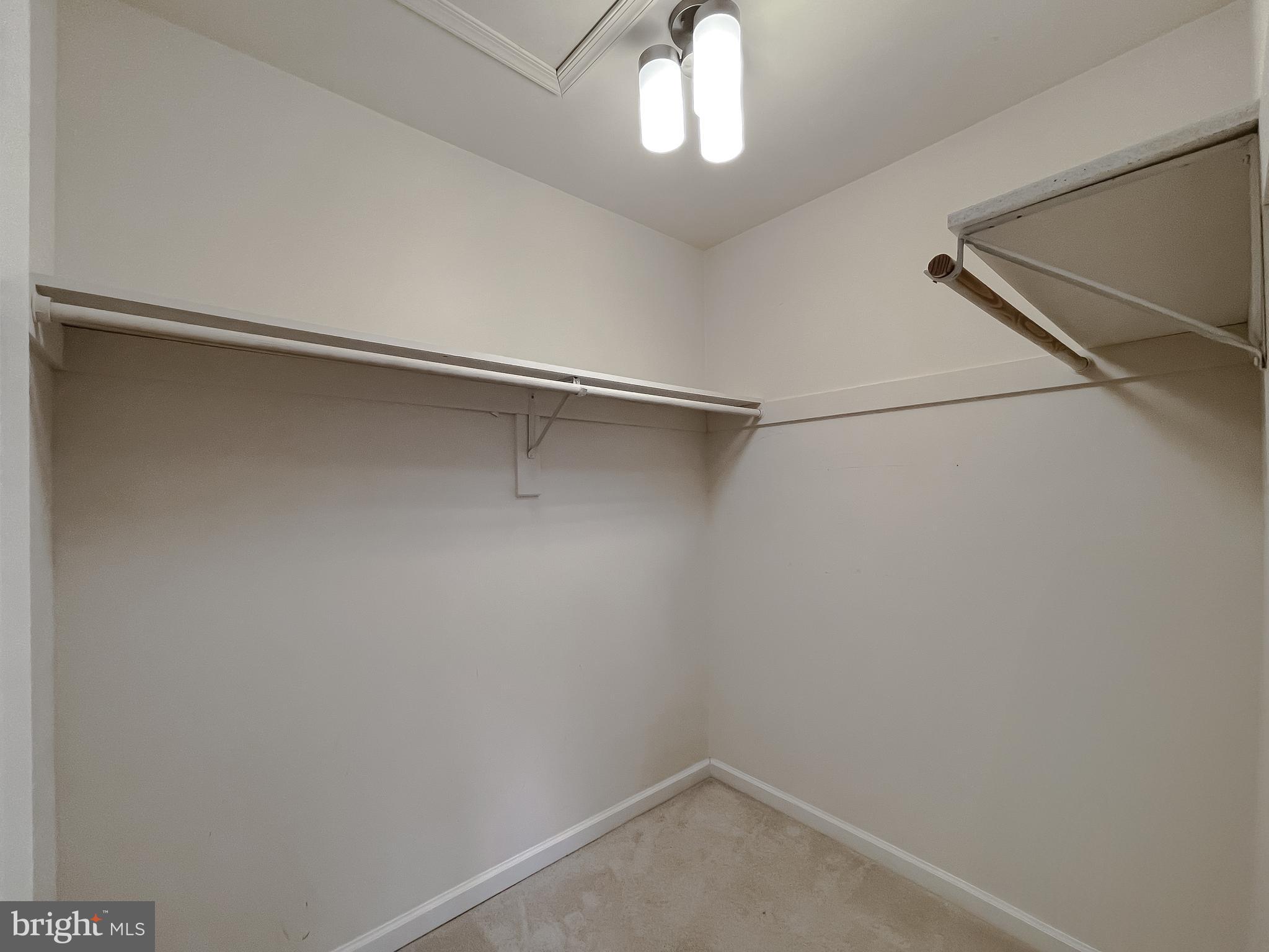 THE SOUNDINGS - Residential