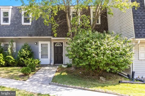 435 LA CASCATA CLEMENTON NJ 08021