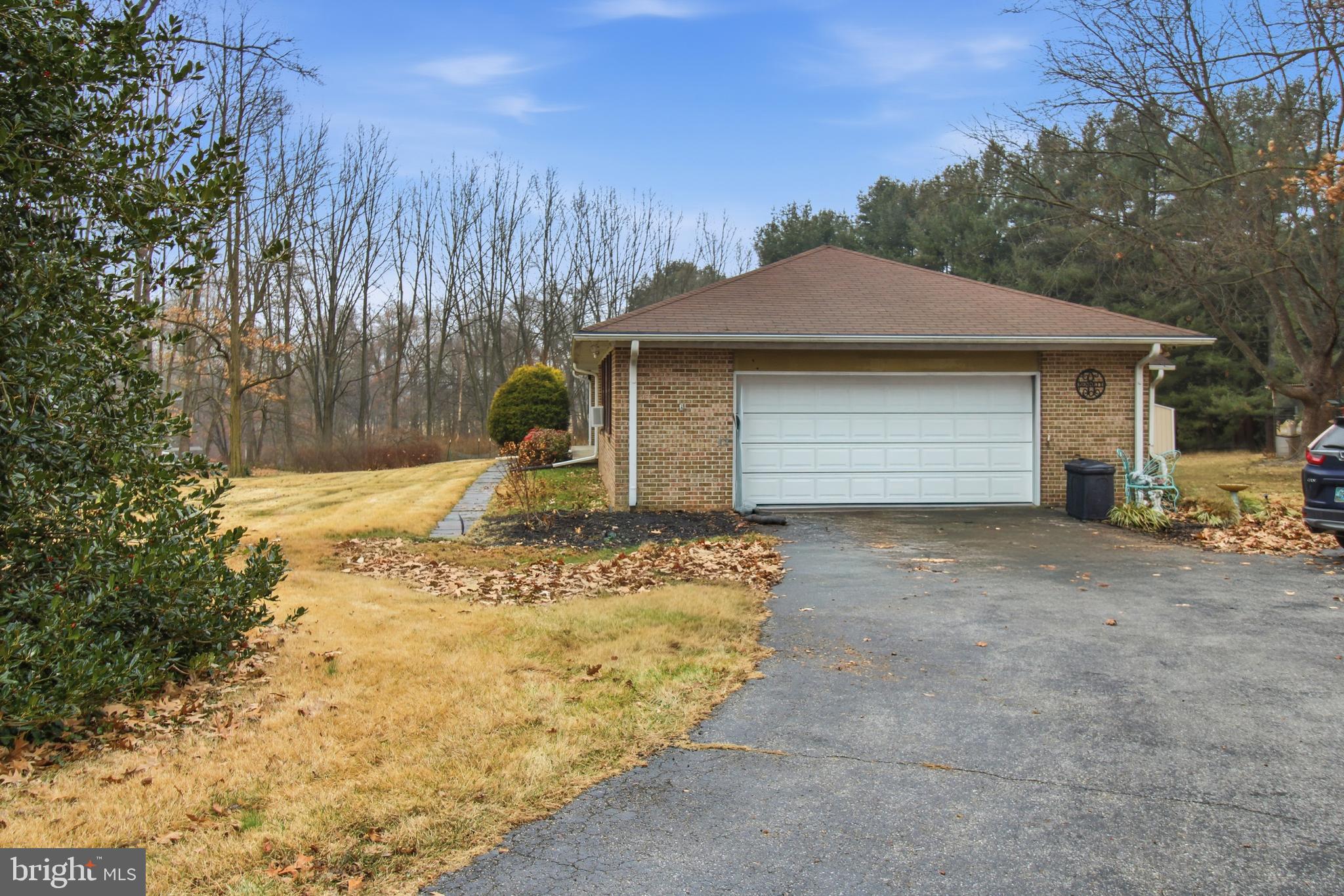 HUNTER GREEN - Residential