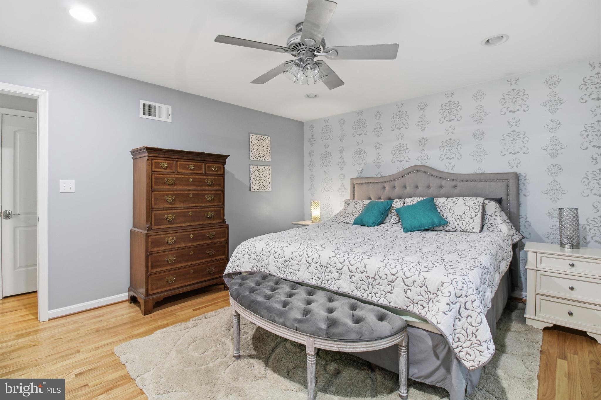 HUNTER GREEN - Residential