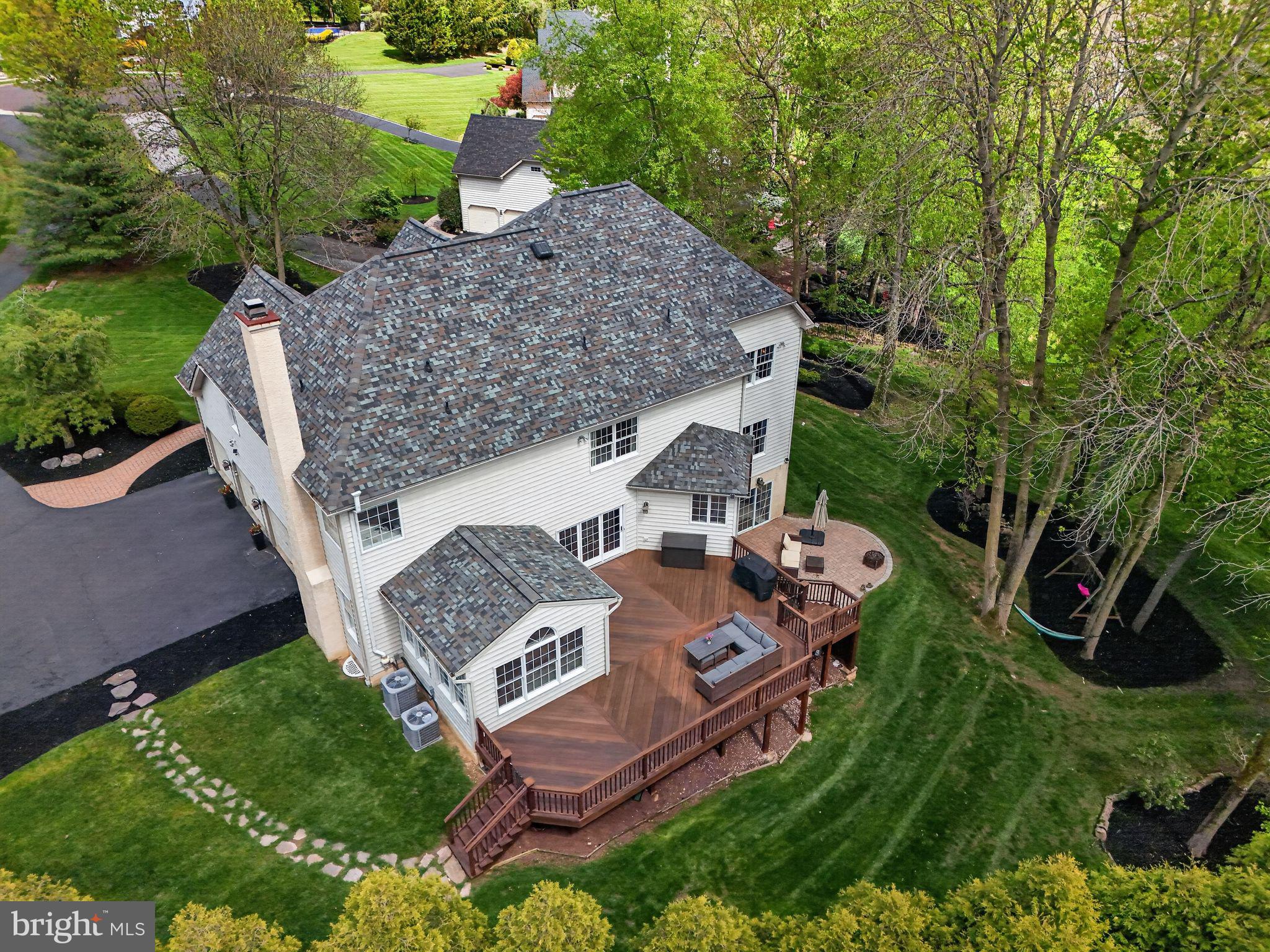1860 POWDERHORN COURT