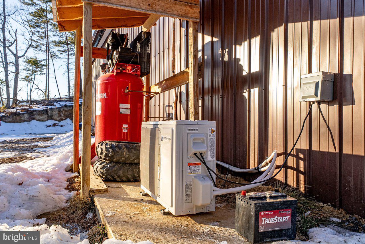 POTOMAC VALLEY OVERLOOK - Residential