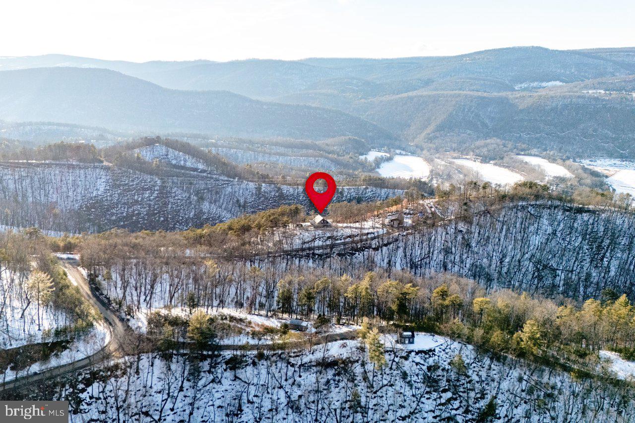 POTOMAC VALLEY OVERLOOK - Residential