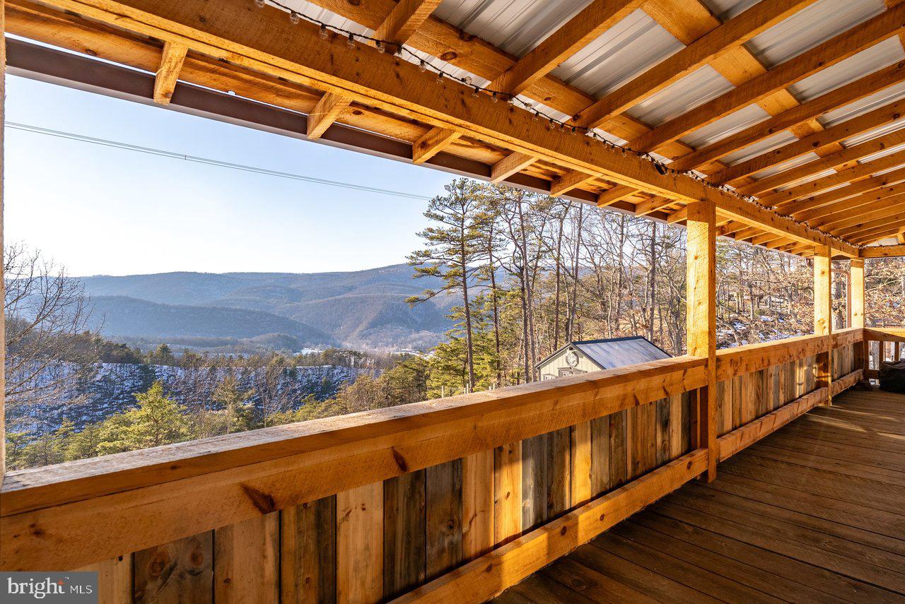 POTOMAC VALLEY OVERLOOK - Residential