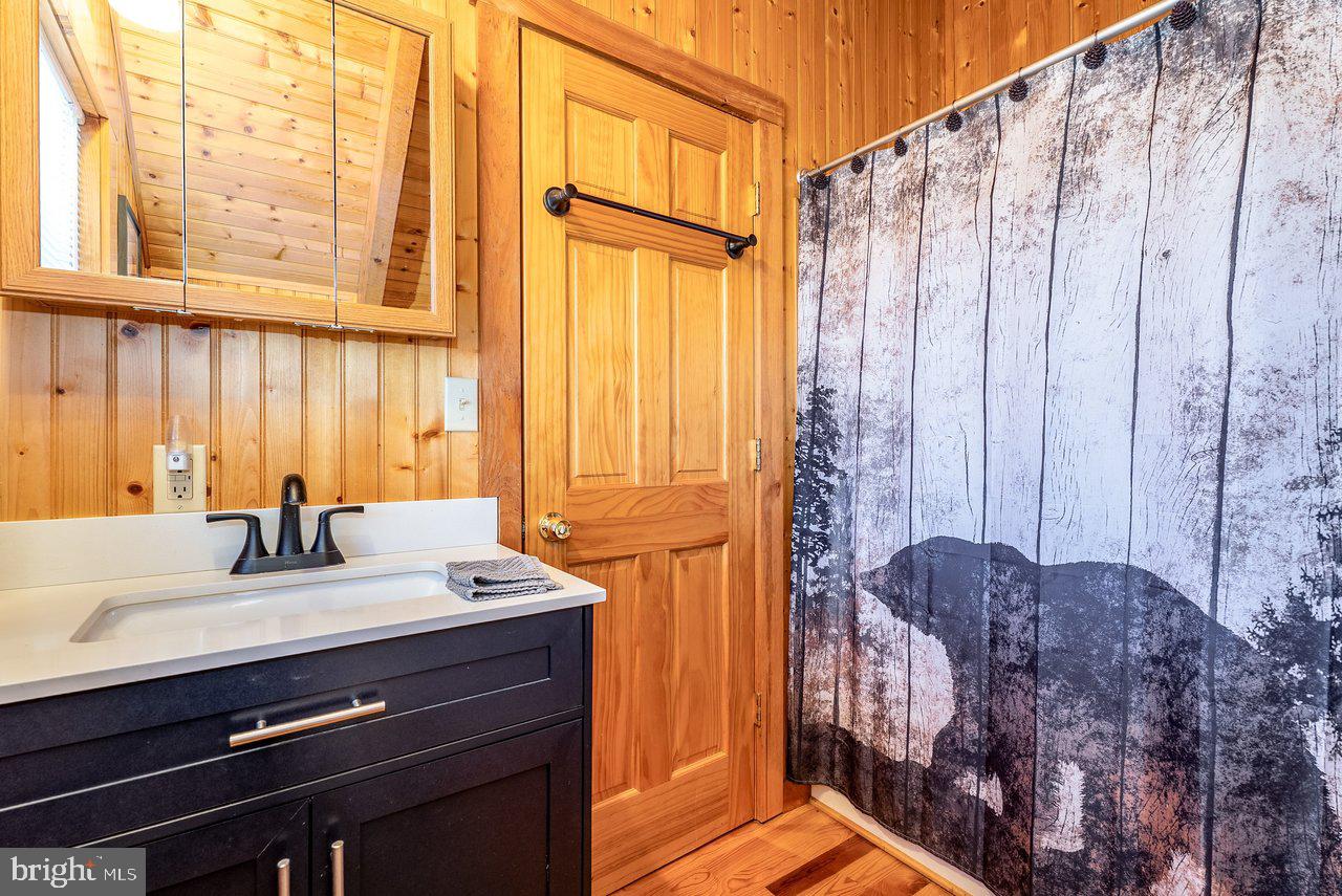 POTOMAC VALLEY OVERLOOK - Residential