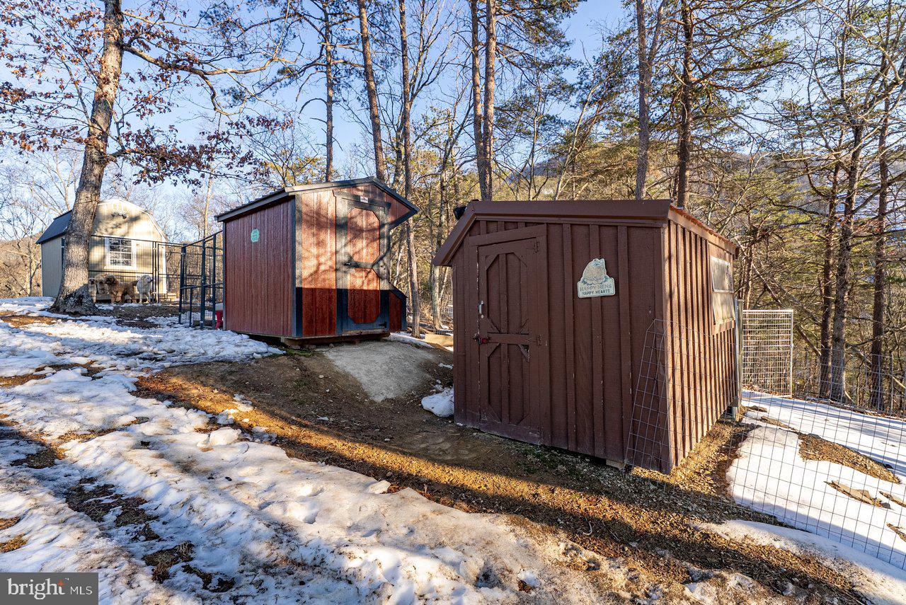 POTOMAC VALLEY OVERLOOK - Residential
