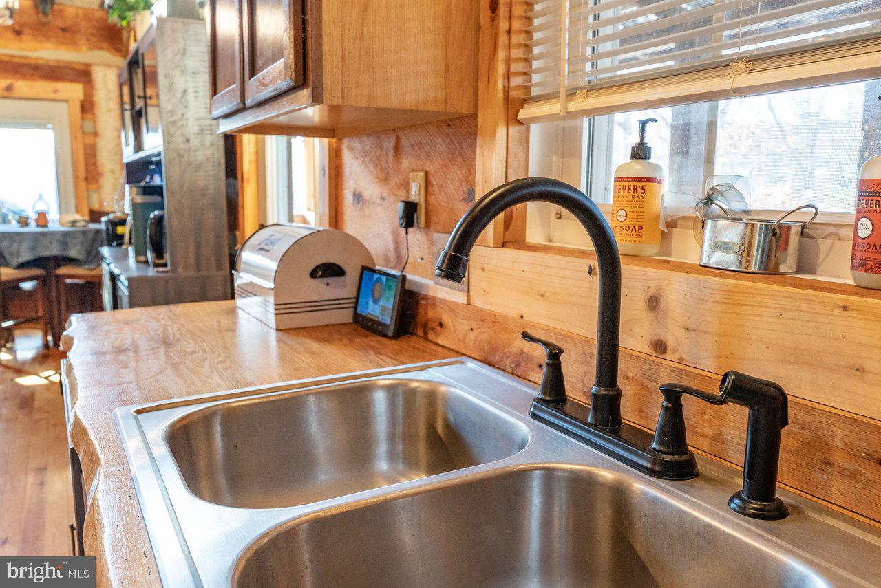 POTOMAC VALLEY OVERLOOK - Residential