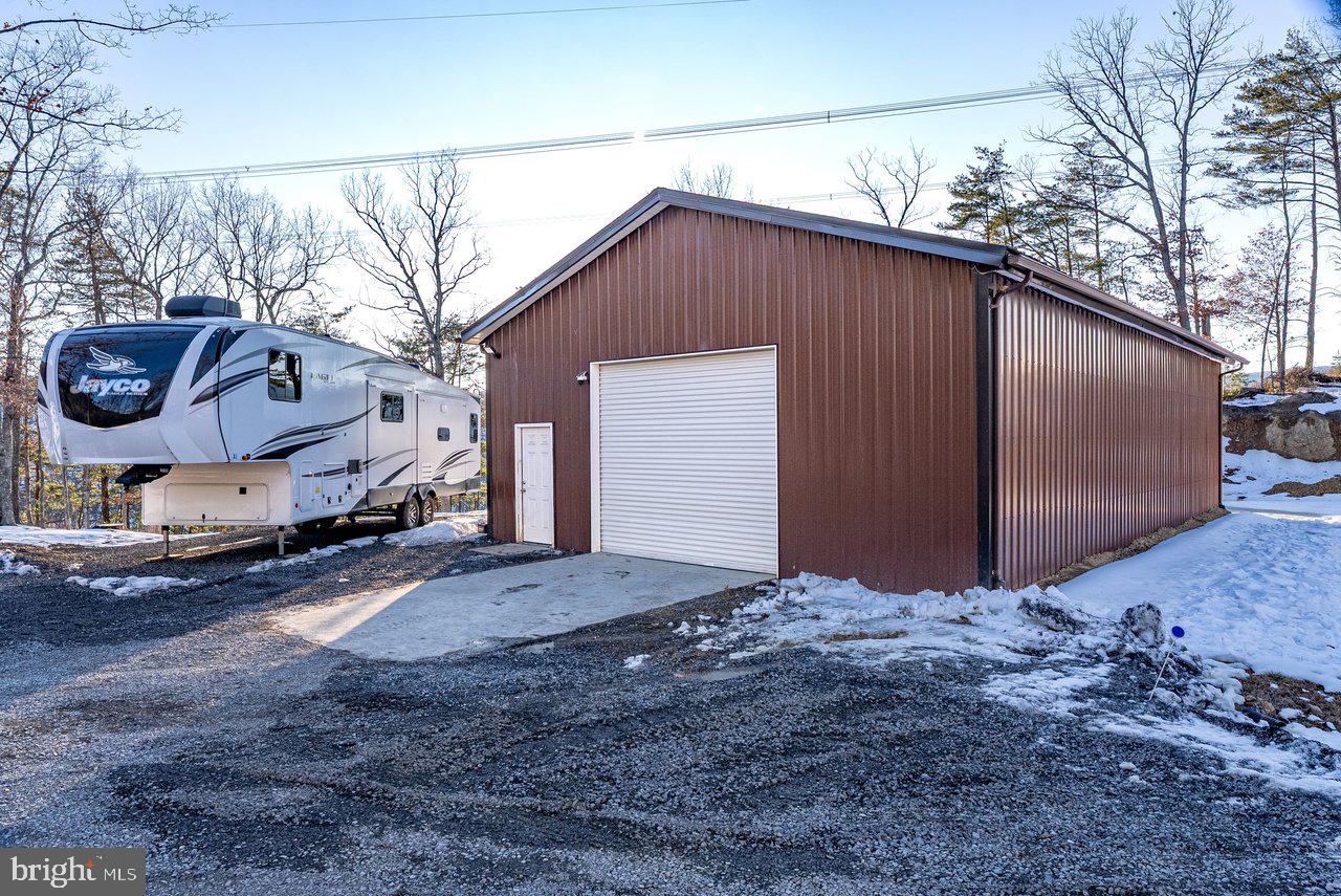 POTOMAC VALLEY OVERLOOK - Residential