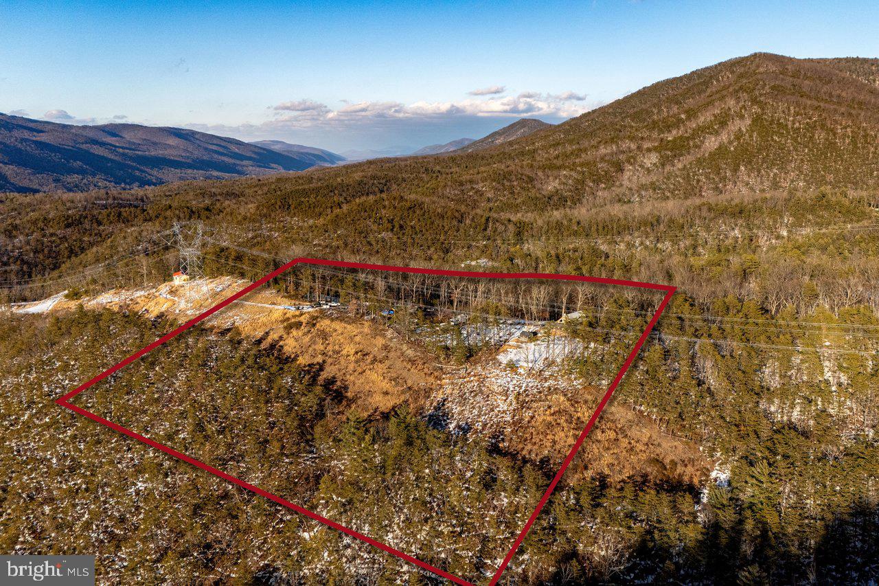 POTOMAC VALLEY OVERLOOK - Residential