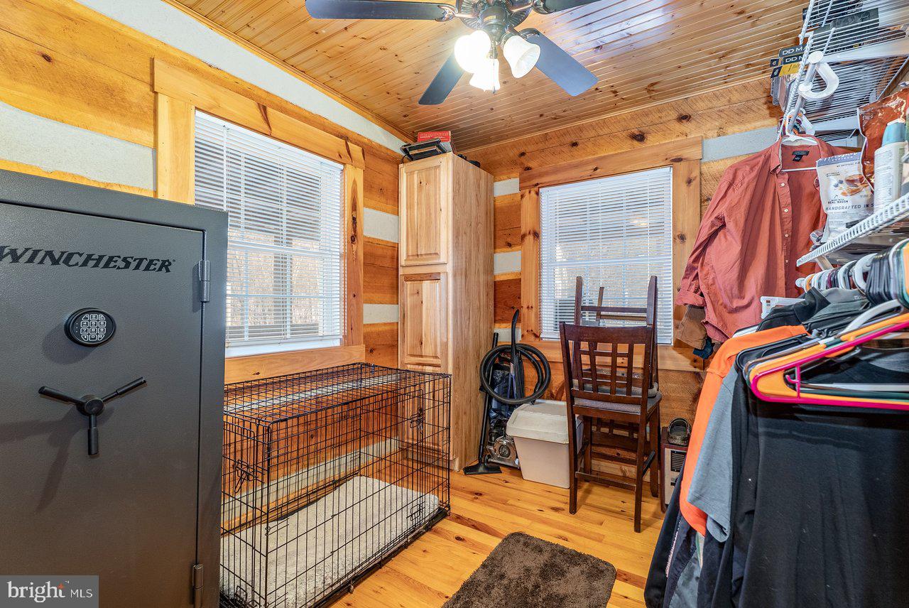 POTOMAC VALLEY OVERLOOK - Residential