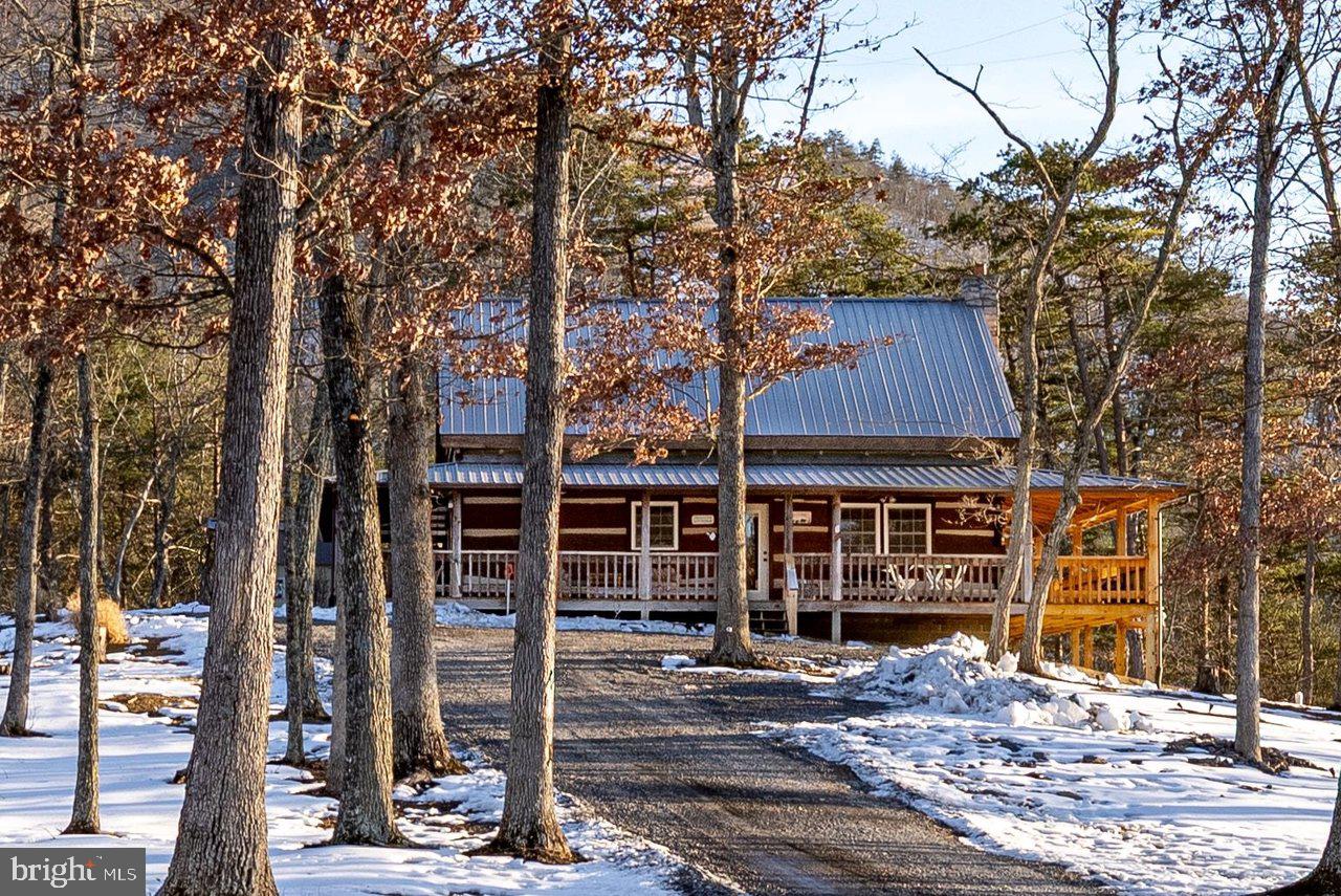 POTOMAC VALLEY OVERLOOK - Residential