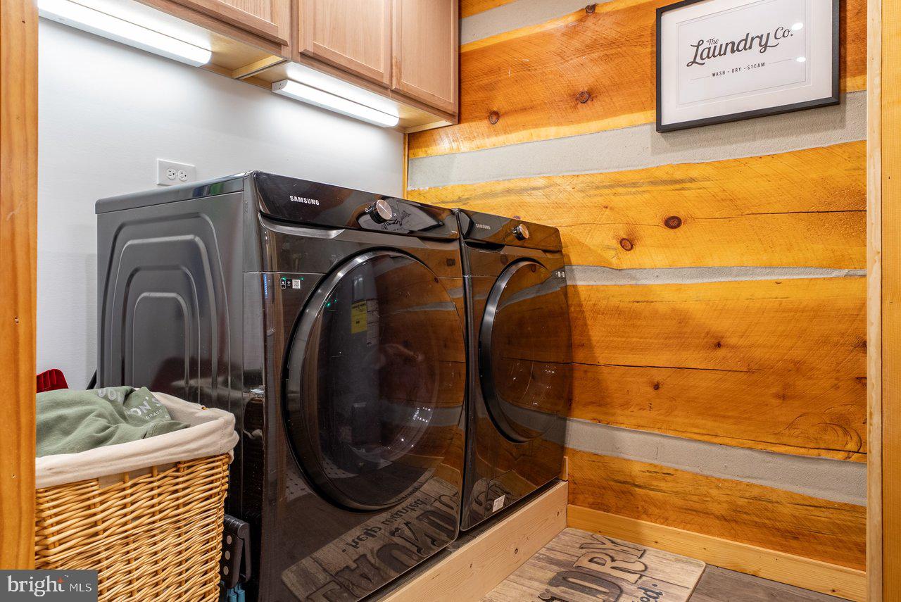 POTOMAC VALLEY OVERLOOK - Residential