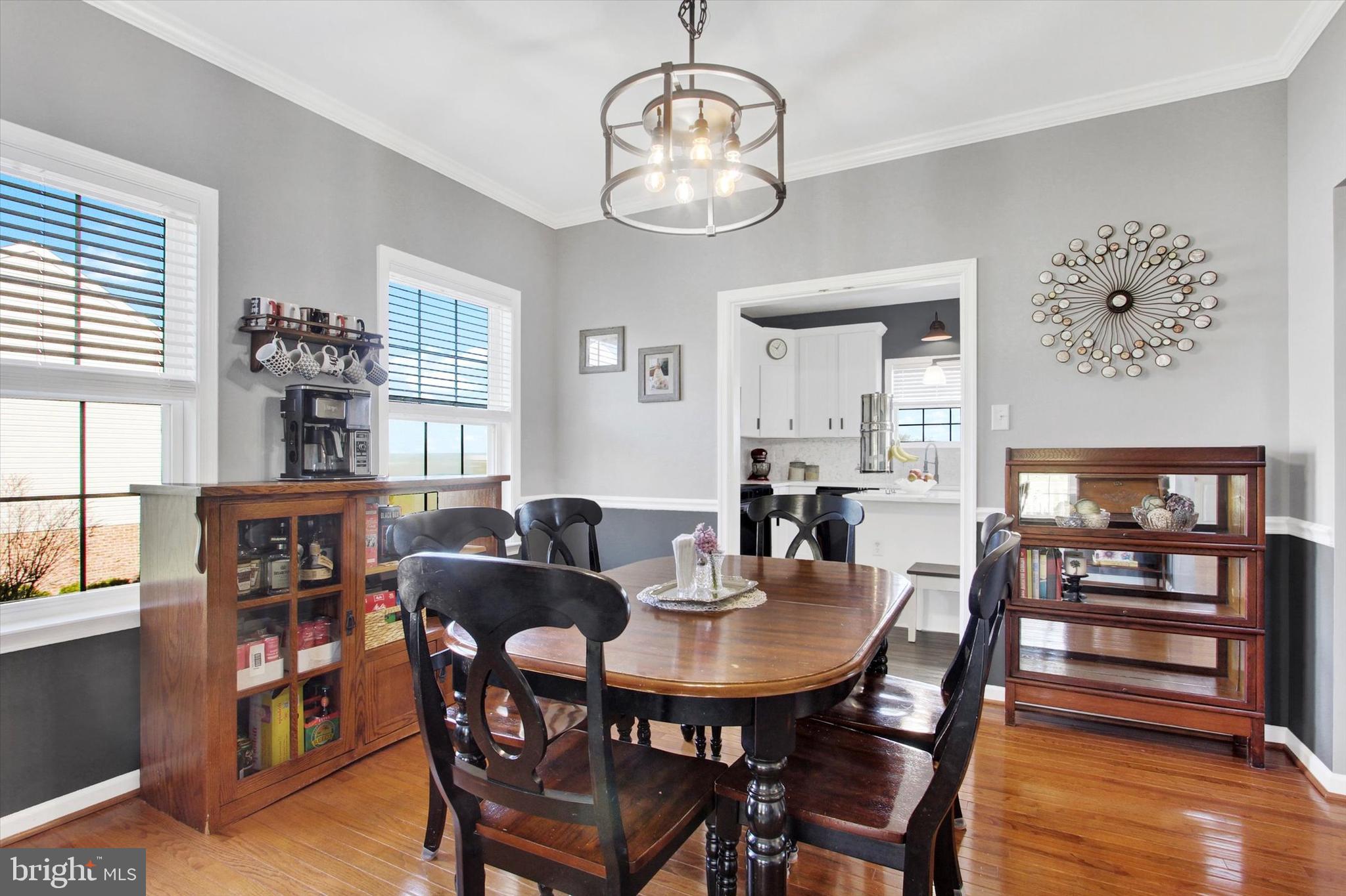 WHISPERING HILLS - Residential