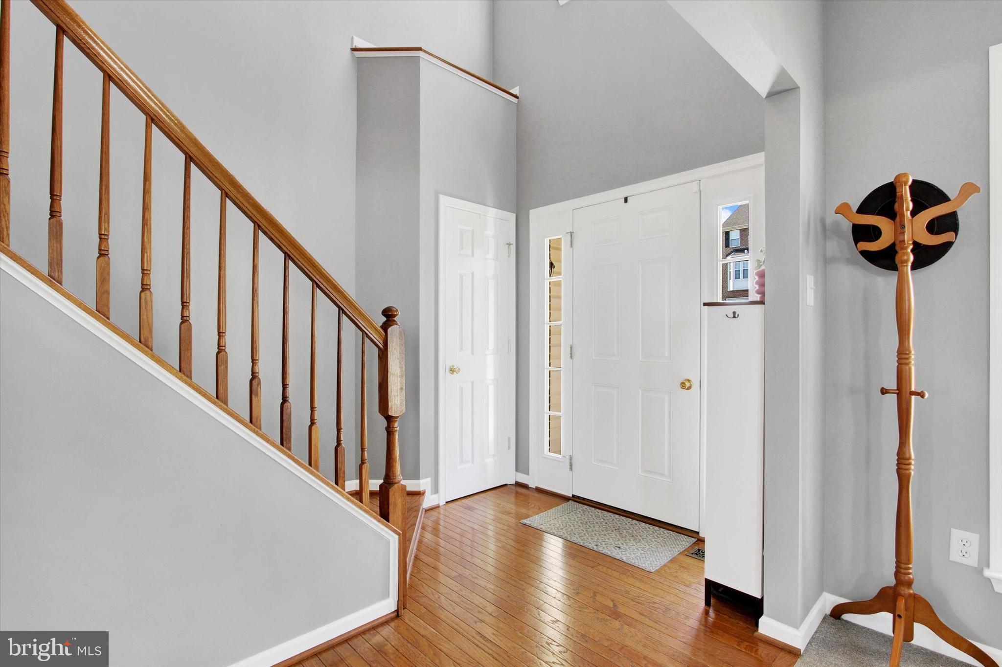 WHISPERING HILLS - Residential