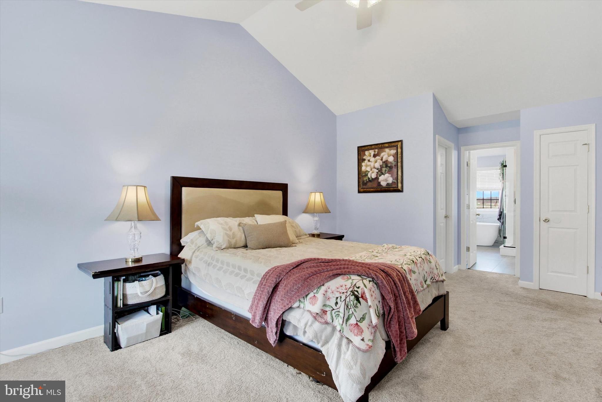 WHISPERING HILLS - Residential