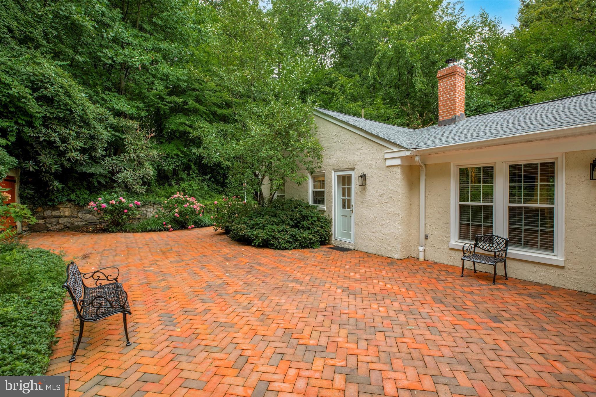 BRYN MAWR - Residential