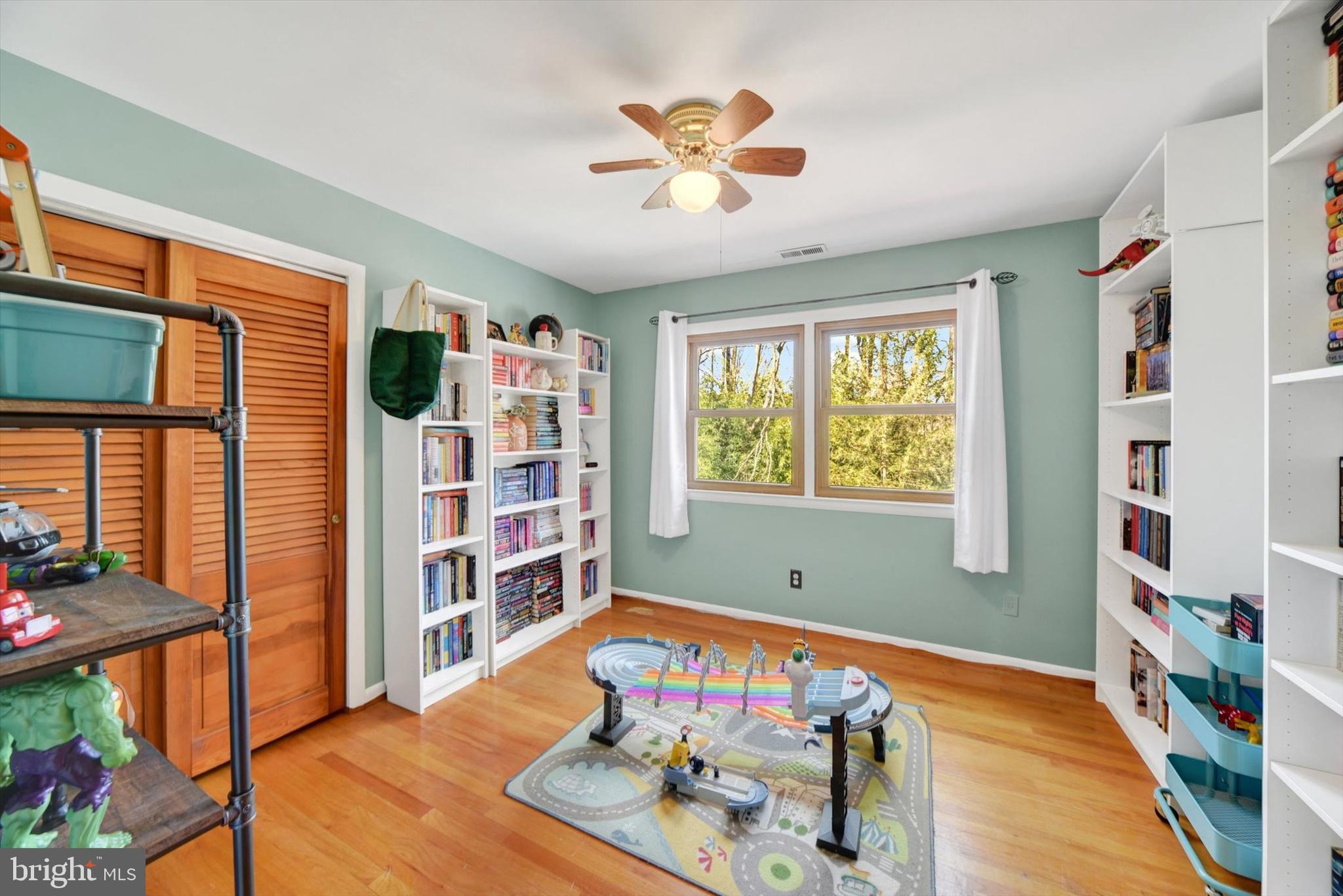 VILLAGE CARRS MILL - Residential