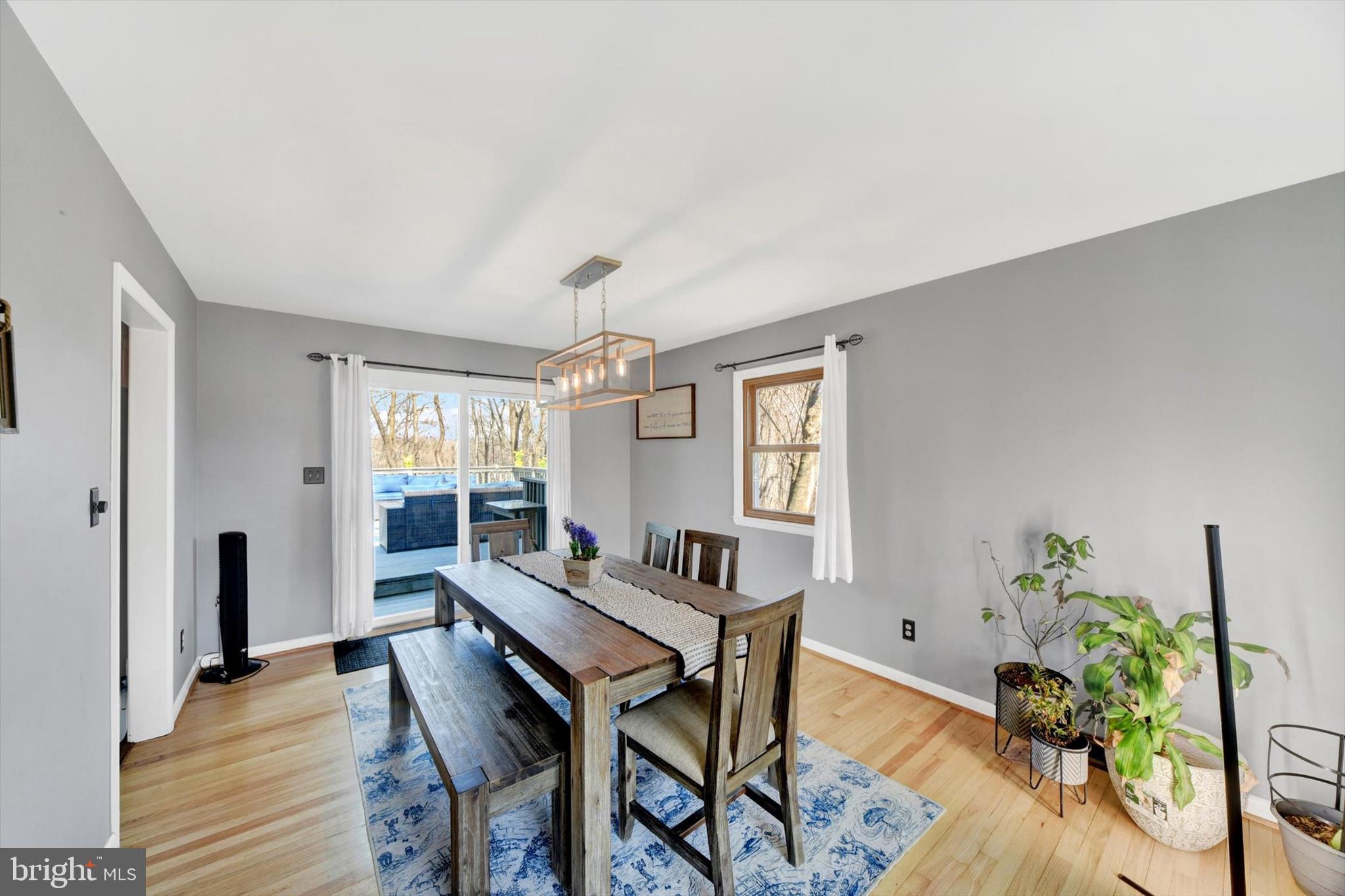 VILLAGE CARRS MILL - Residential