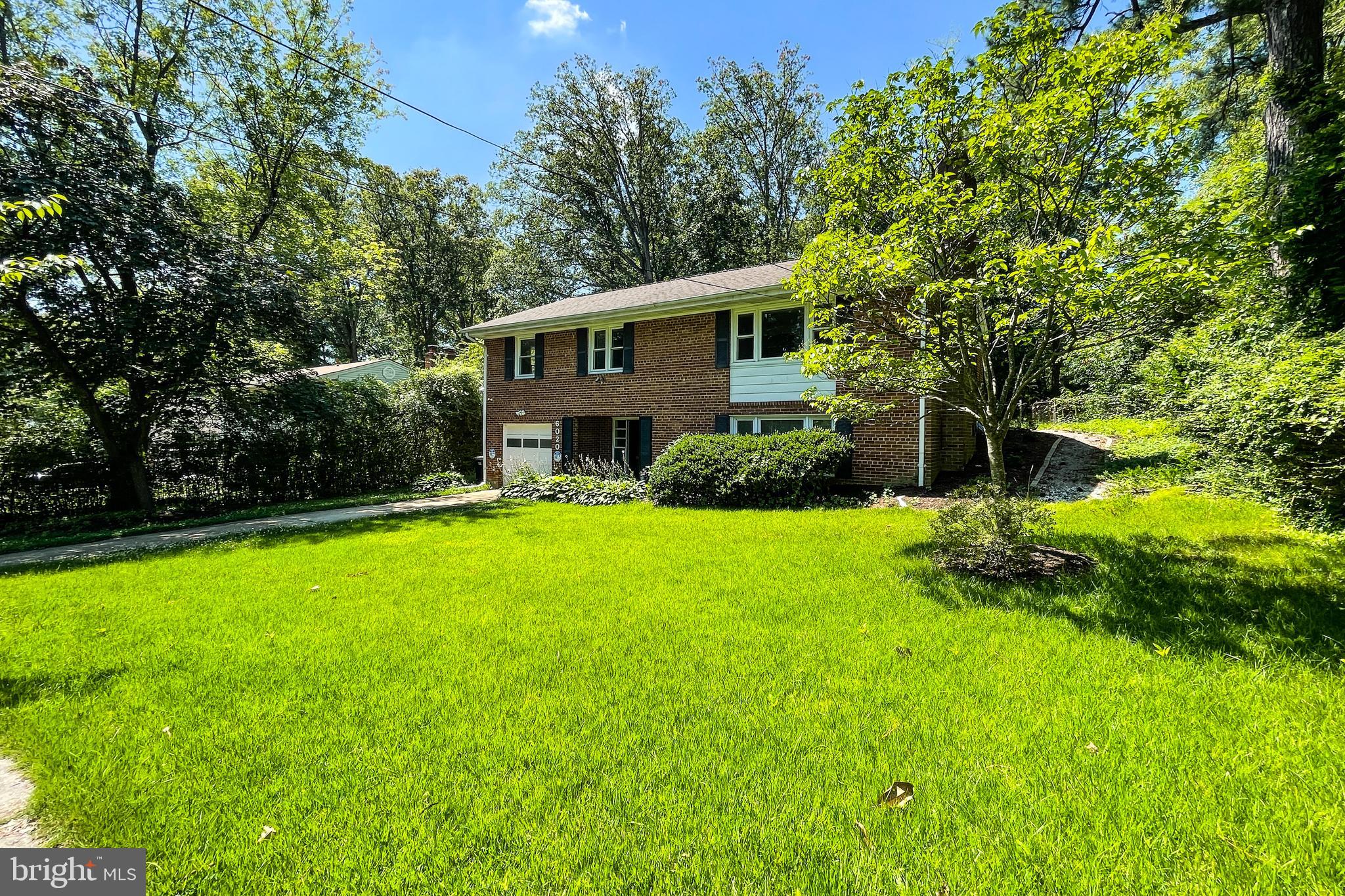 LINCOLNIA HILLS - Residential Lease