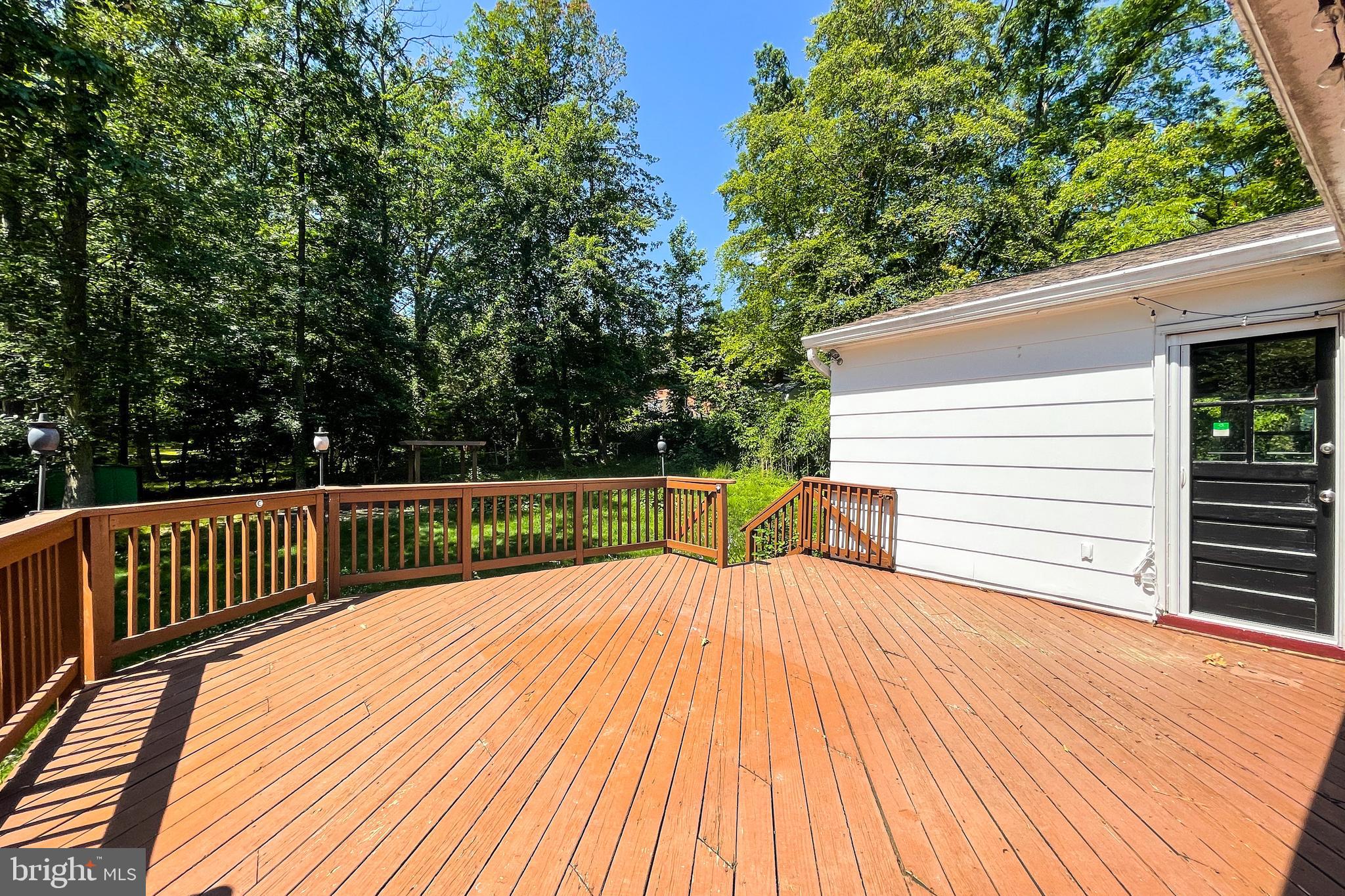 LINCOLNIA HILLS - Residential Lease