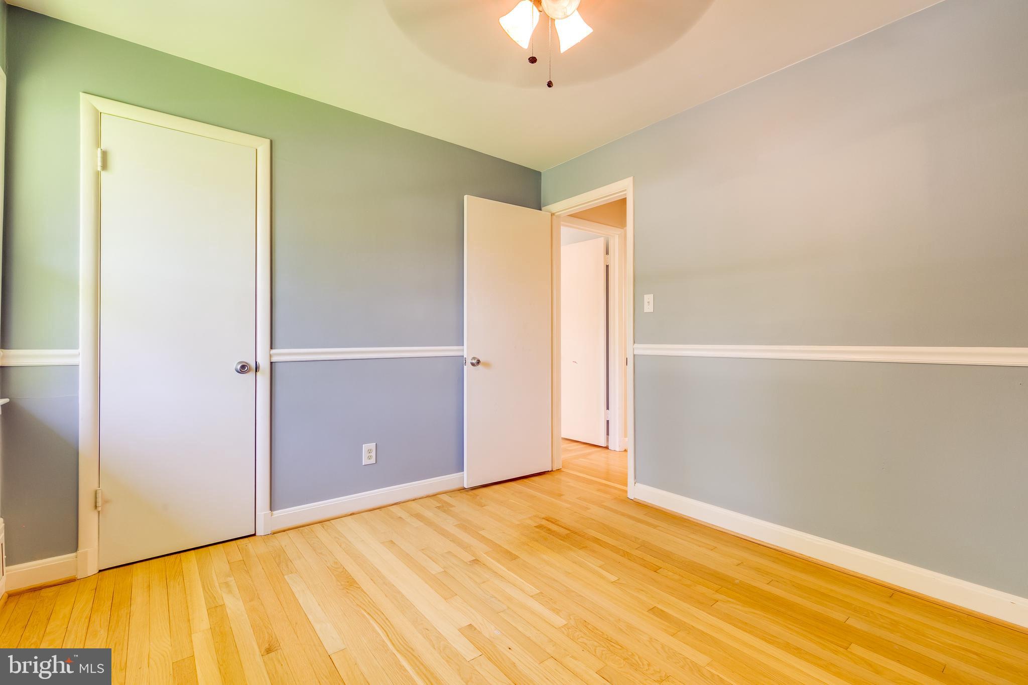 LINCOLNIA HILLS - Residential Lease