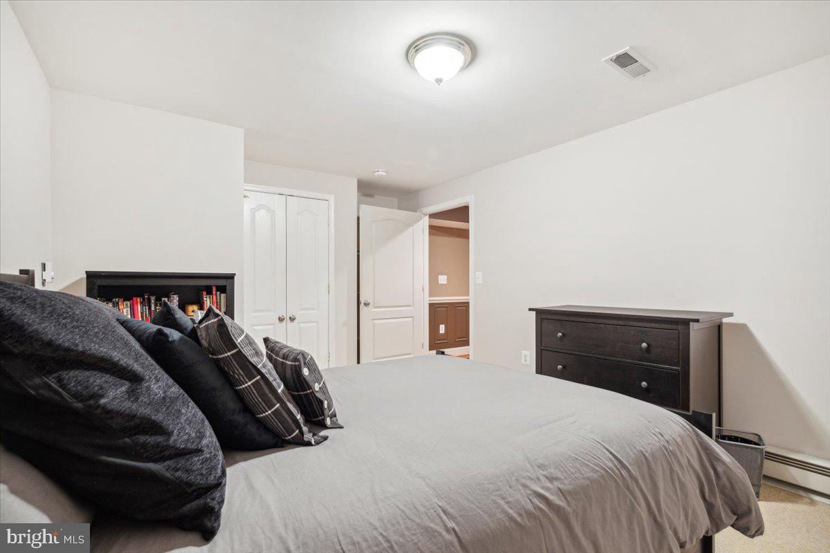 GUNPOWDER FARMS - Residential