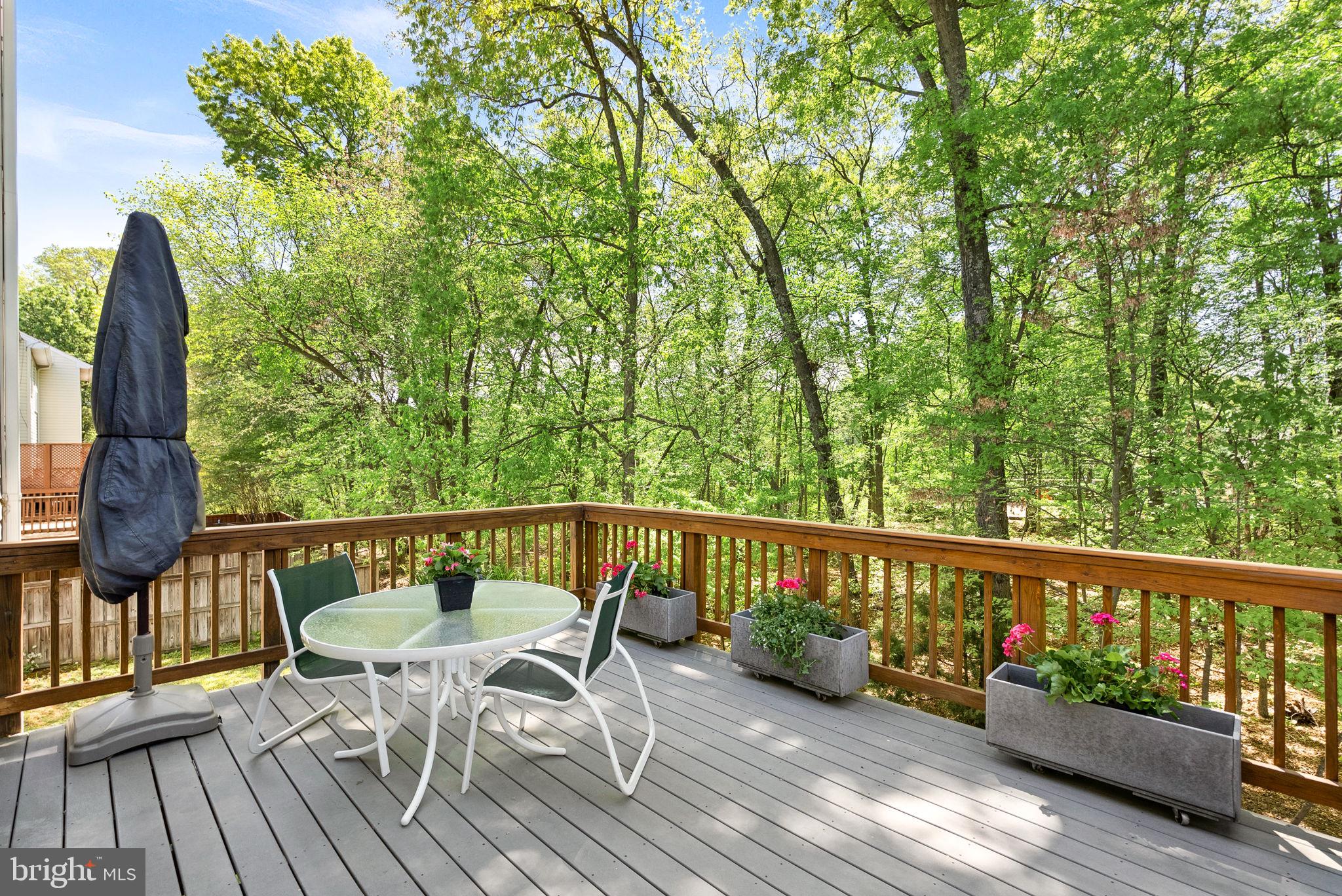 SIGNATURE AT BROADLANDS - Residential