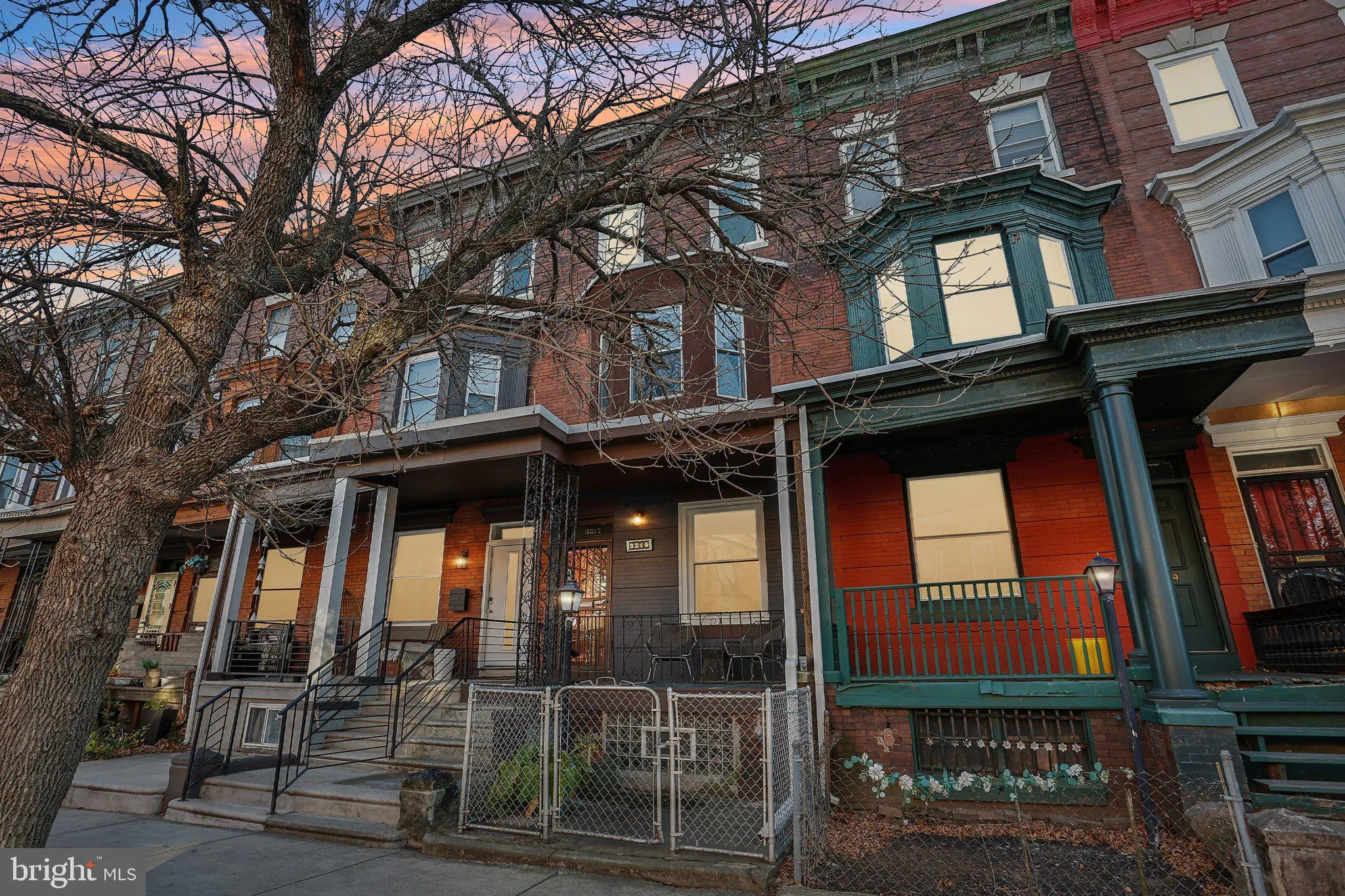 Philadelphia, Pennsylvania 19121, United States, 4 Bedrooms Bedrooms, ,2 BathroomsBathrooms,Residential,Pending,35028
