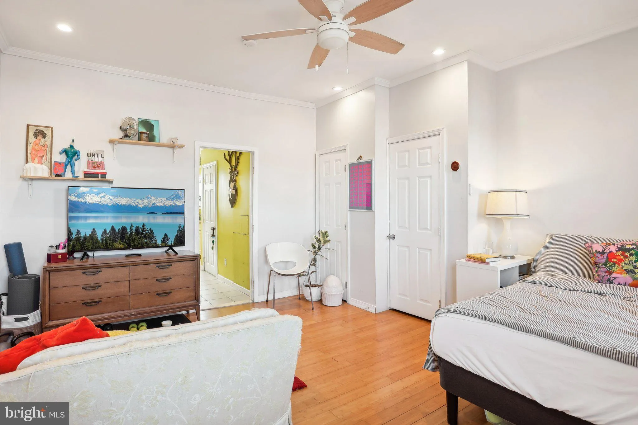 Philadelphia, Pennsylvania 19121, United States, 4 Bedrooms Bedrooms, ,2 BathroomsBathrooms,Residential,Pending,35028