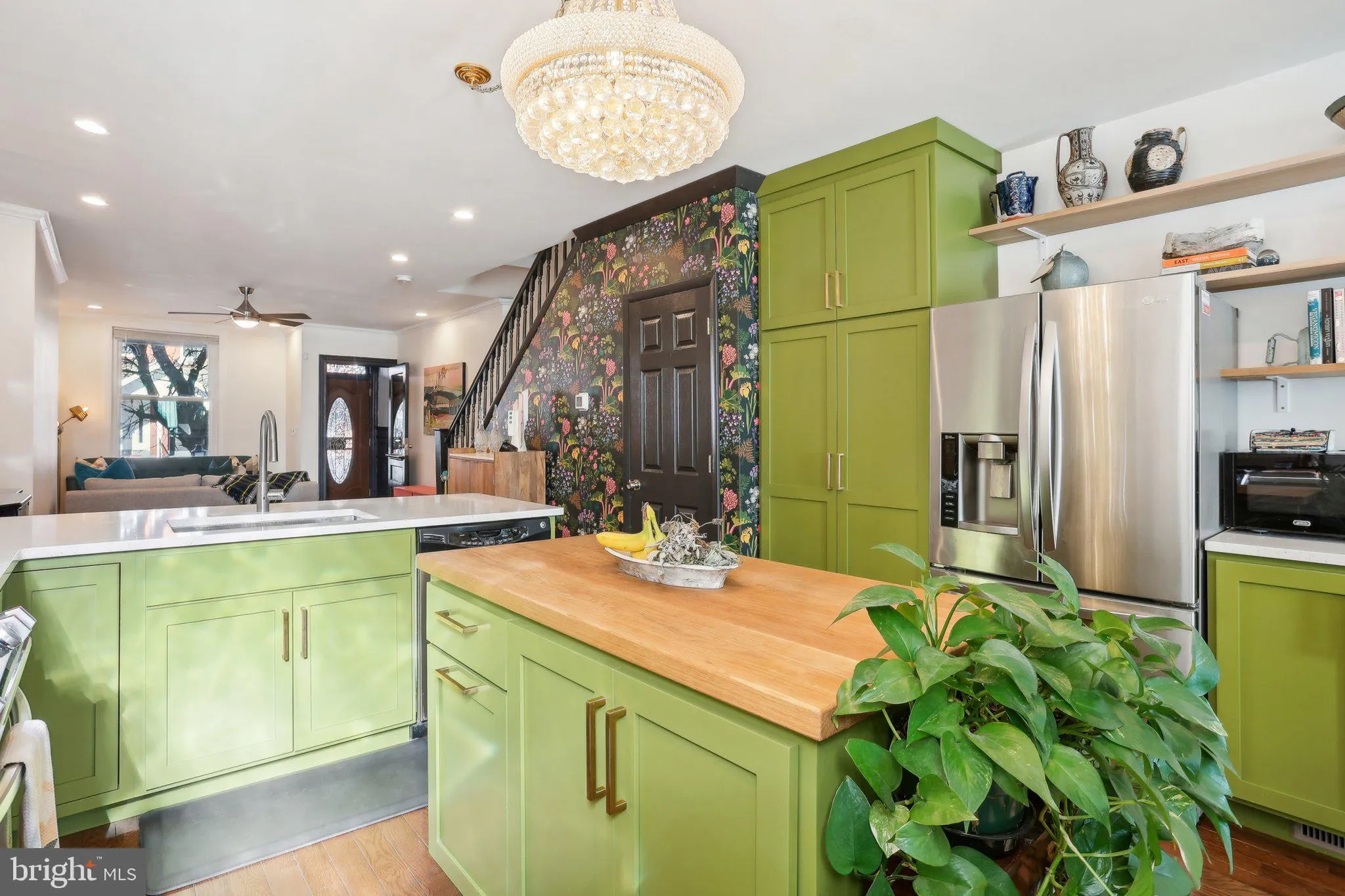 Philadelphia, Pennsylvania 19121, United States, 4 Bedrooms Bedrooms, ,2 BathroomsBathrooms,Residential,Pending,35028