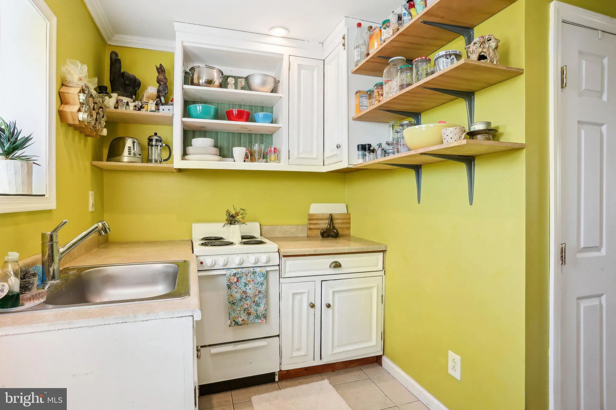 Philadelphia, Pennsylvania 19121, United States, 4 Bedrooms Bedrooms, ,2 BathroomsBathrooms,Residential,Pending,35028