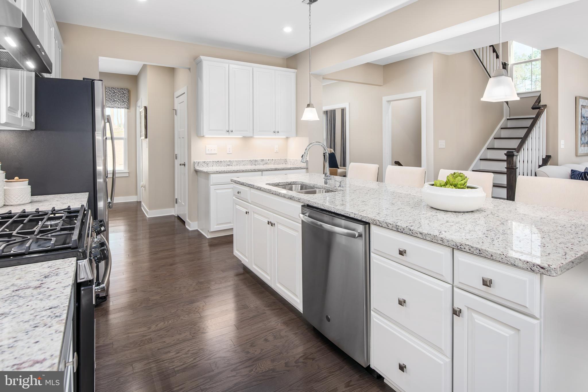 HERITAGE ESTATES - Residential