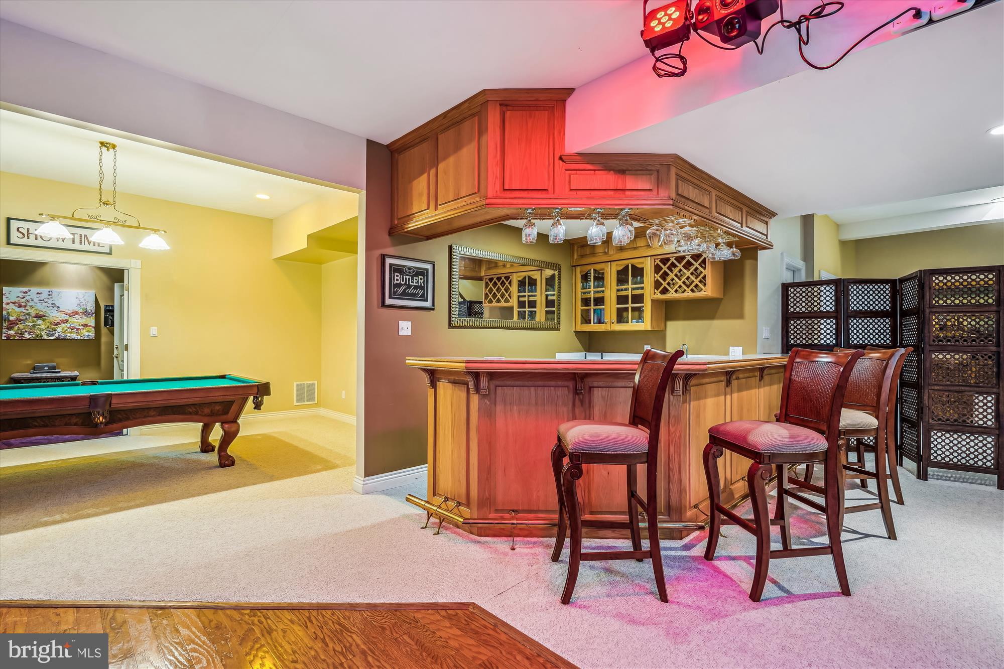 CHEQUERS - Residential