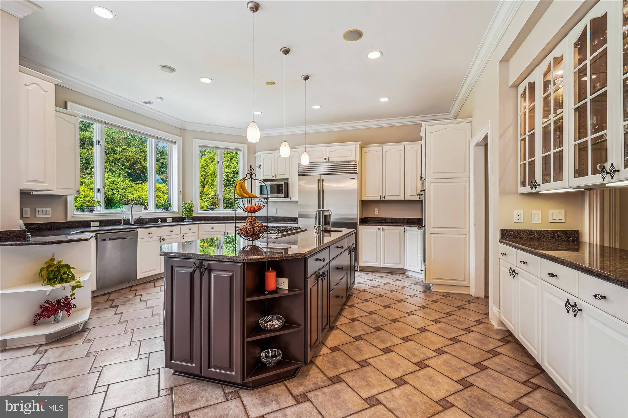 CHEQUERS - Residential