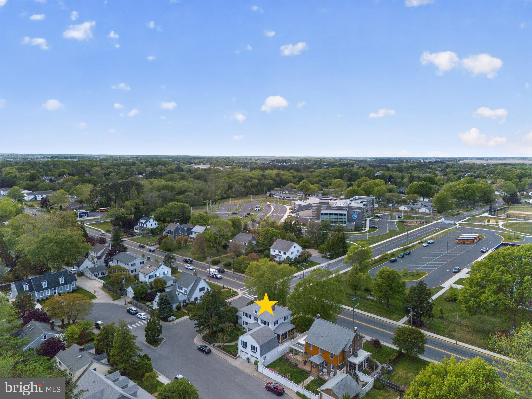 DEVRIES CIRCLE - Residential