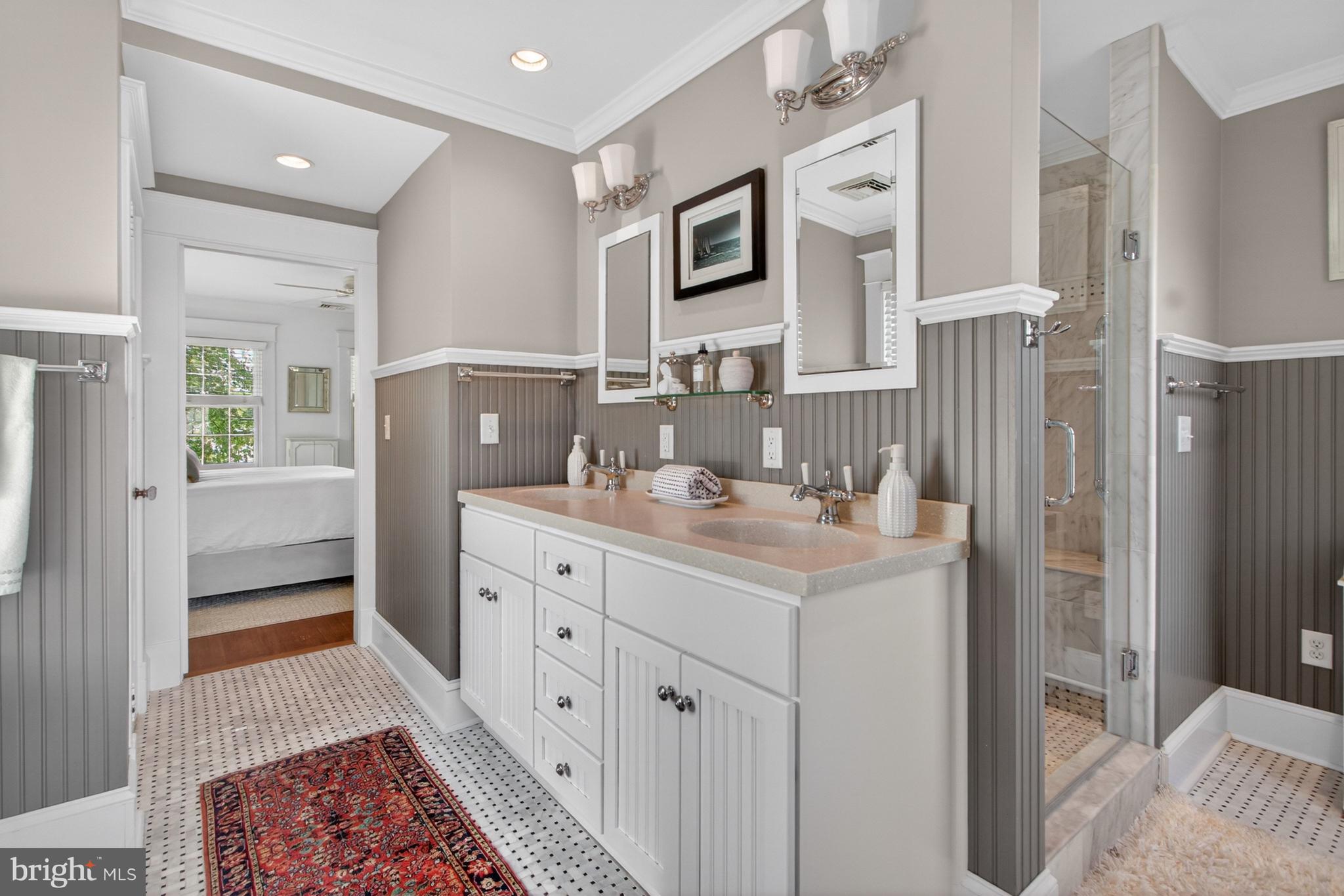 DEVRIES CIRCLE - Residential