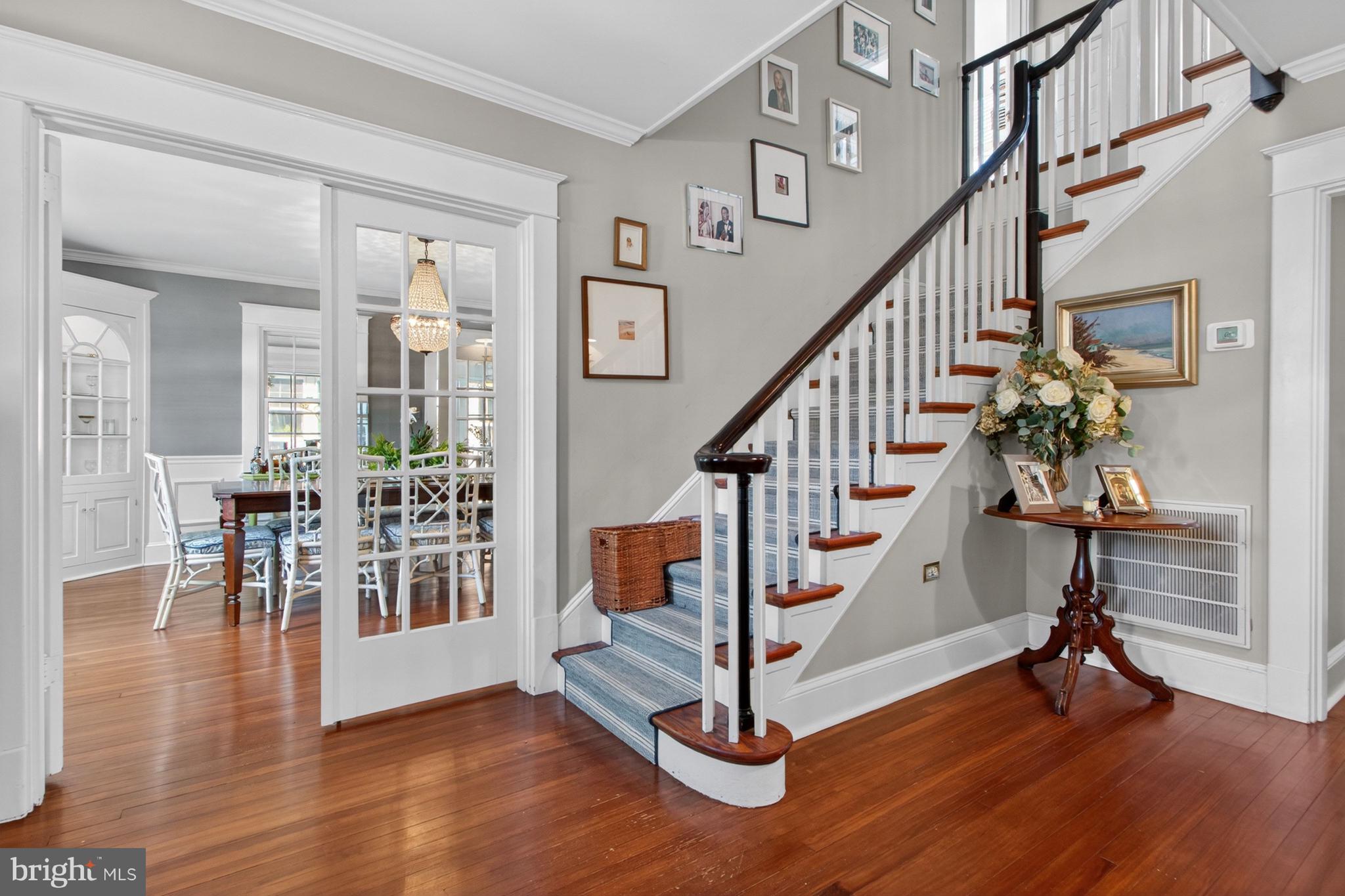 DEVRIES CIRCLE - Residential