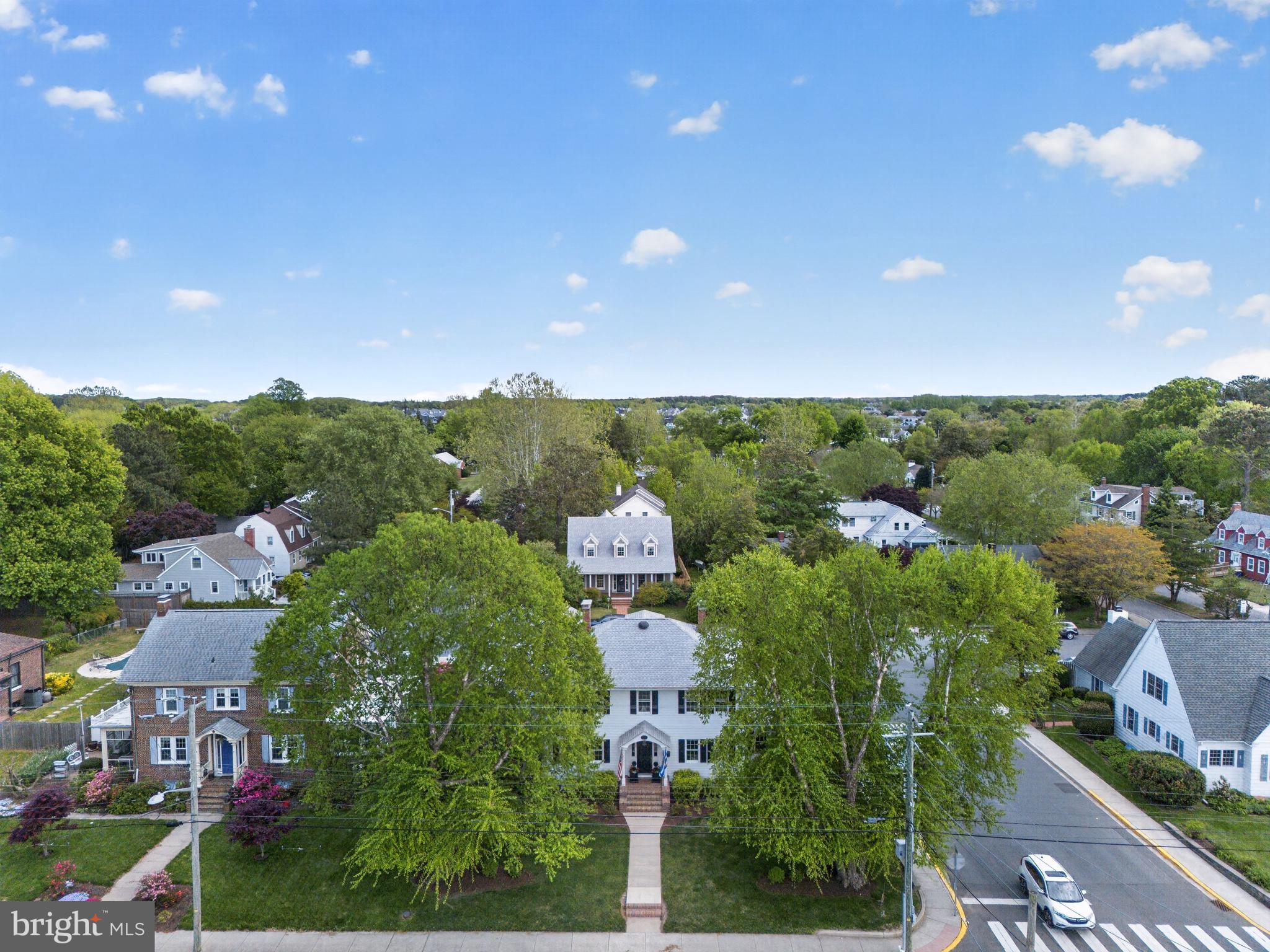 DEVRIES CIRCLE - Residential