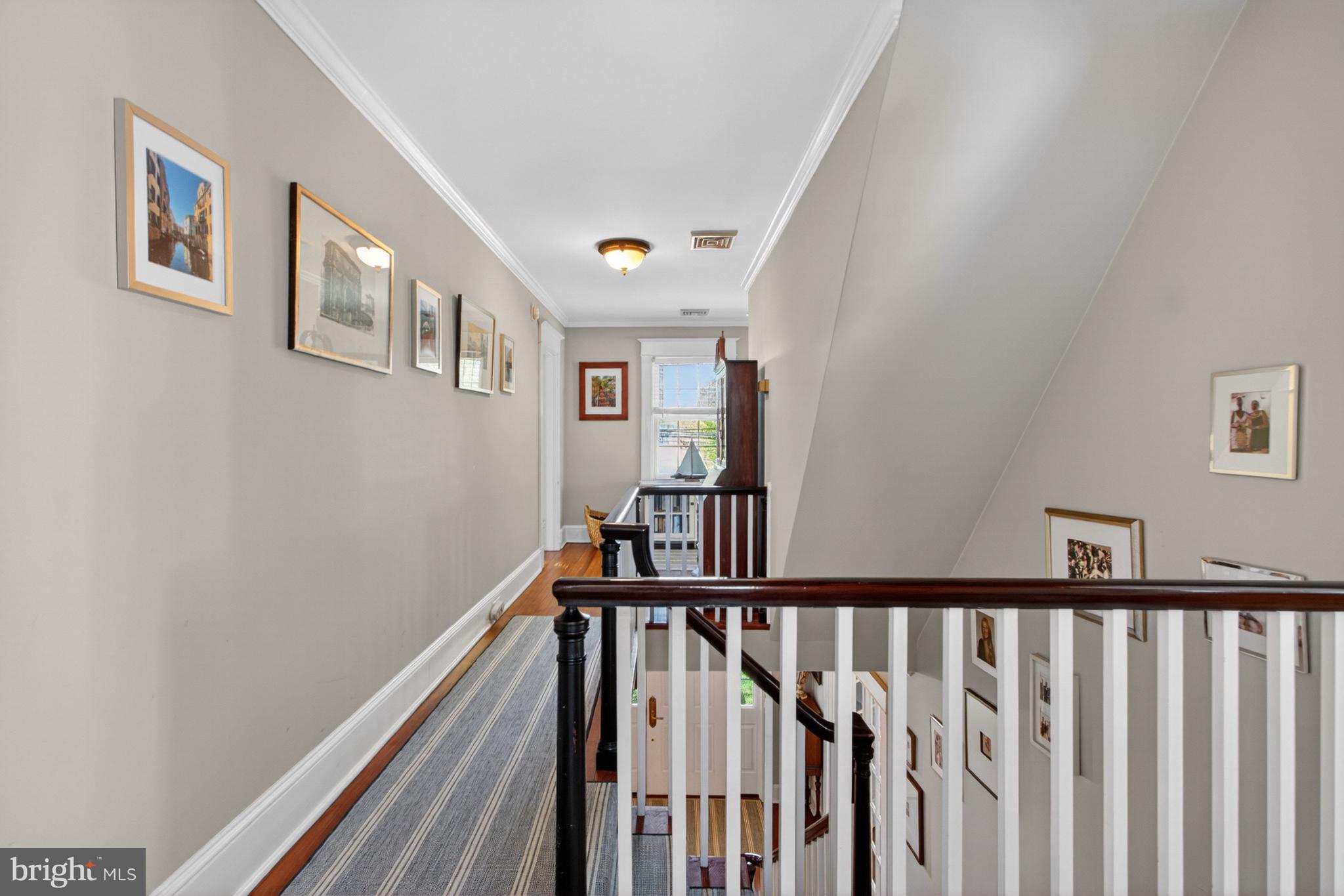 DEVRIES CIRCLE - Residential