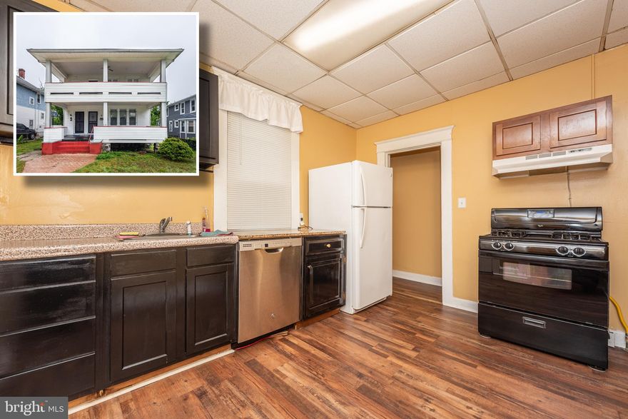 TURN KEY INVESTMENT OPPORTUNITY! LEGALLY ZONED 2 UNIT PROPERTY WITH OVER 2,400 SQ. FT. OF LIVING SPACE! Two 2 bedroom 1 bath units featuring hardwood floors, spacious living rooms, separate dining rooms, large bedrooms, central air in both units, full unfinished basement for storage, spacious fenced rear yard, and large covered front porches.