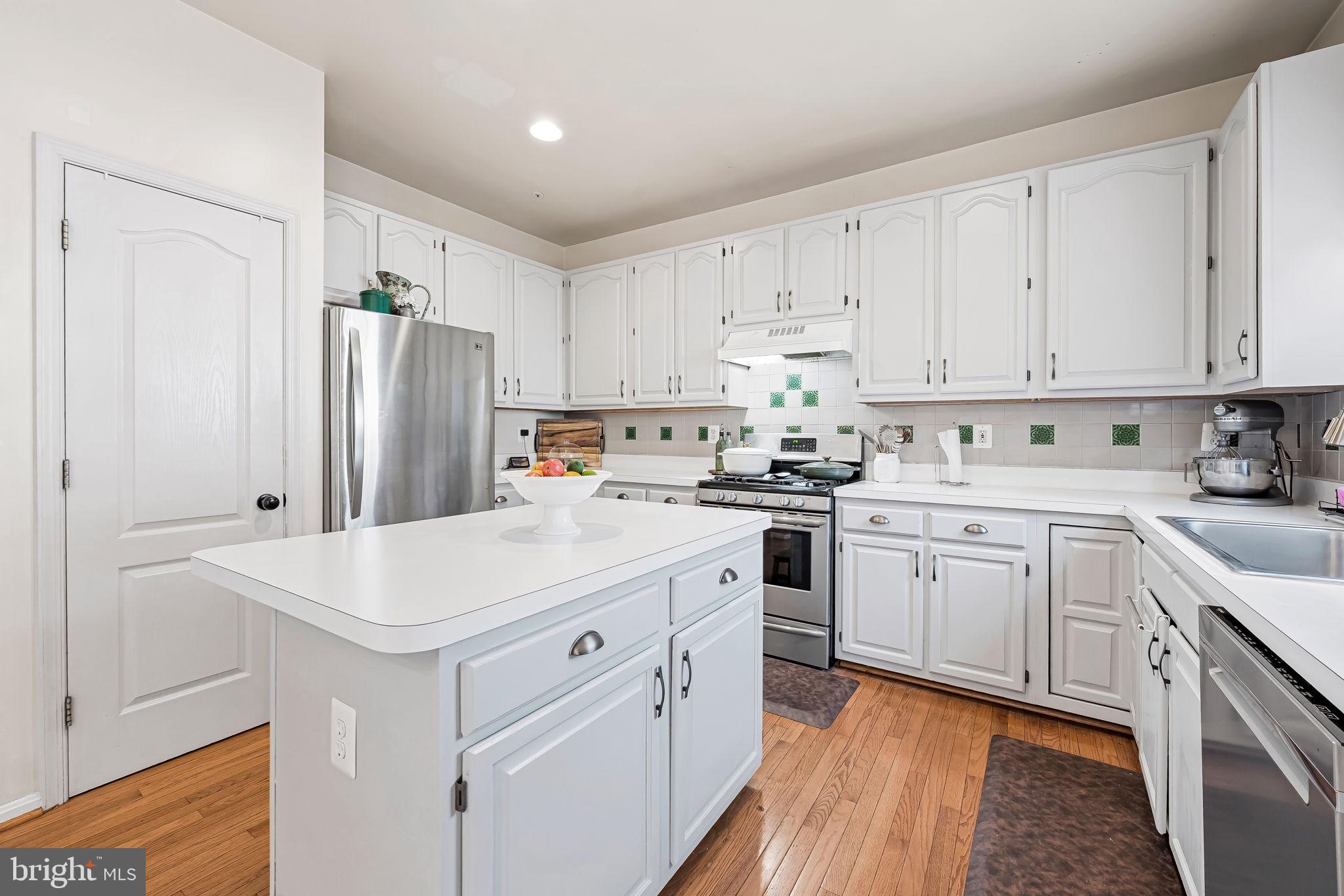 QUAIL RUN SOUTH - Residential
