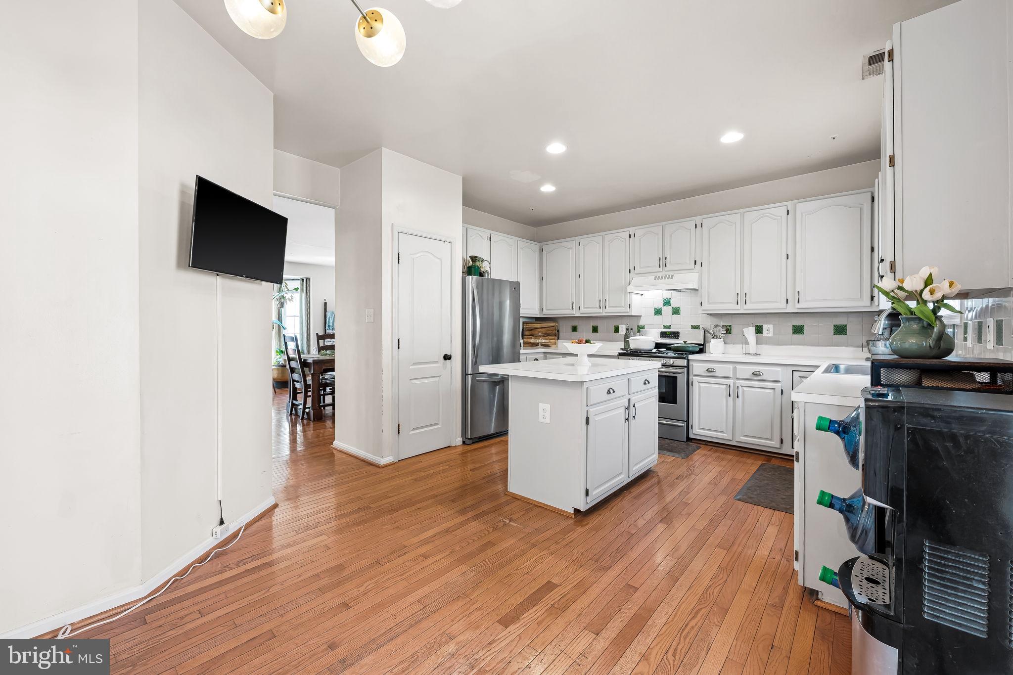 QUAIL RUN SOUTH - Residential