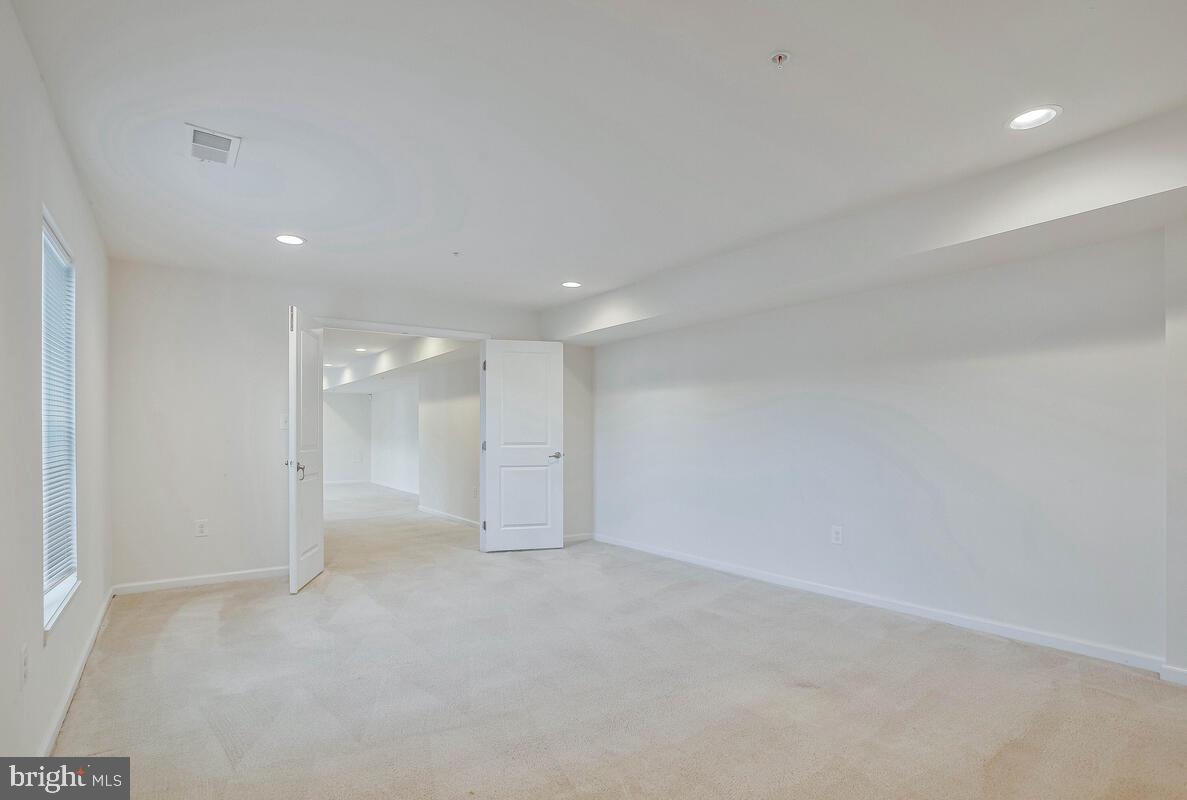 BEECH TREE WEST VILLAGE - Residential Lease