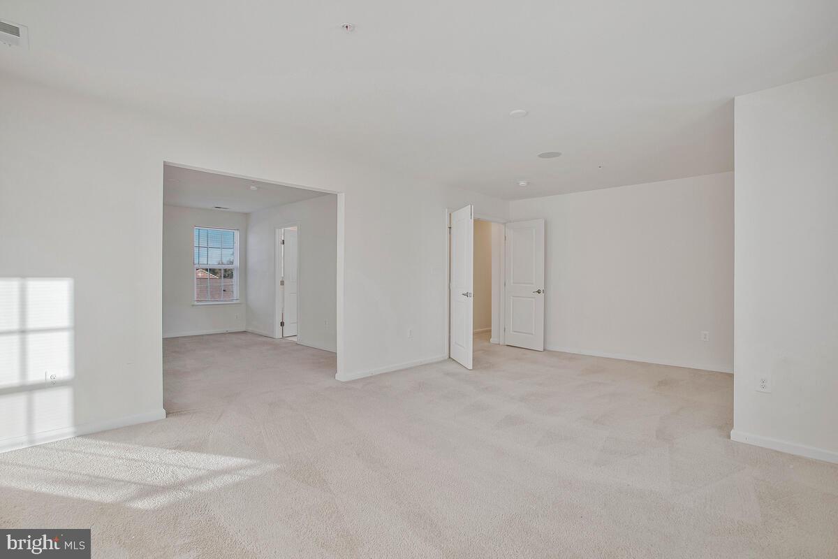 BEECH TREE WEST VILLAGE - Residential Lease