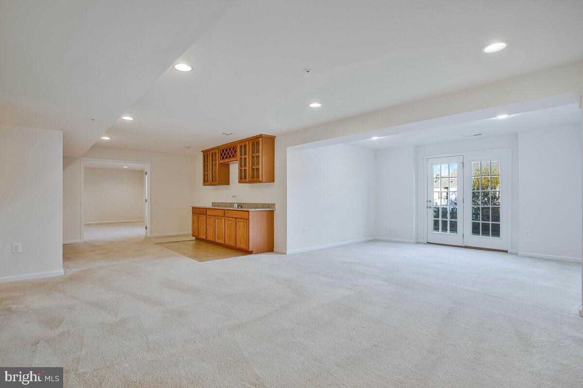 BEECH TREE WEST VILLAGE - Residential Lease