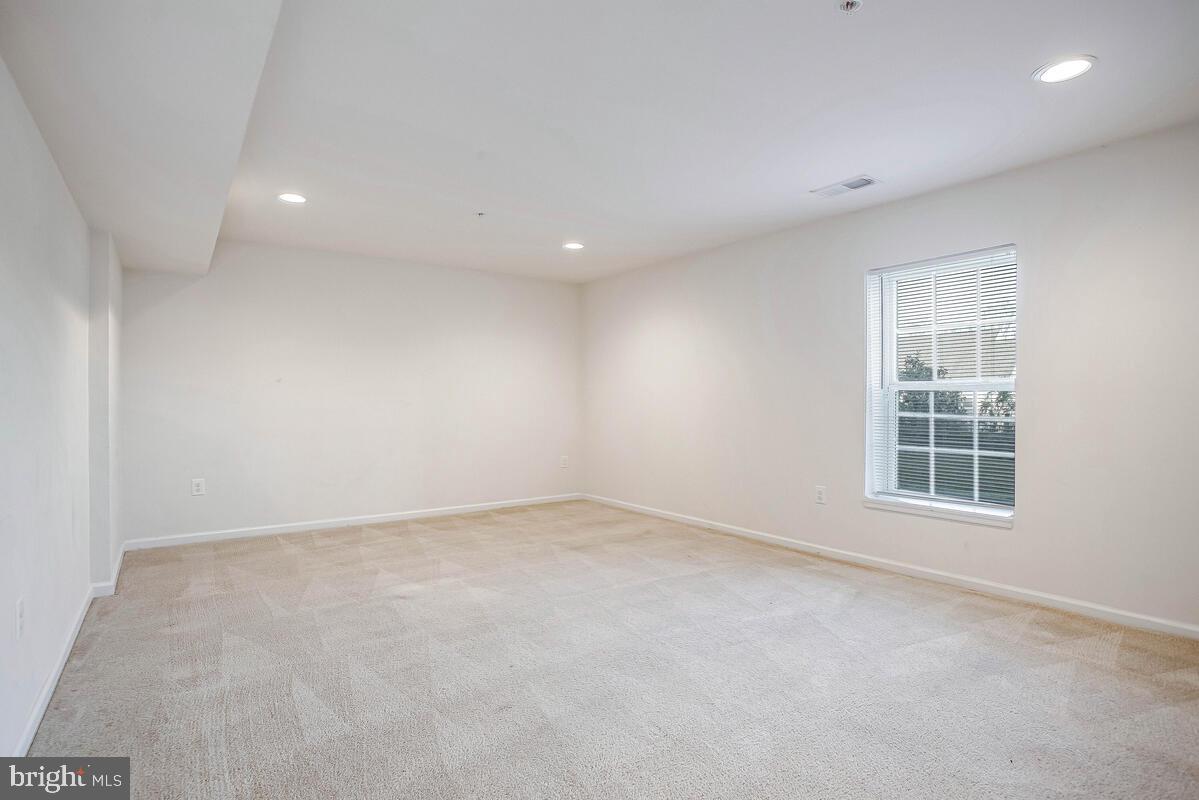 BEECH TREE WEST VILLAGE - Residential Lease