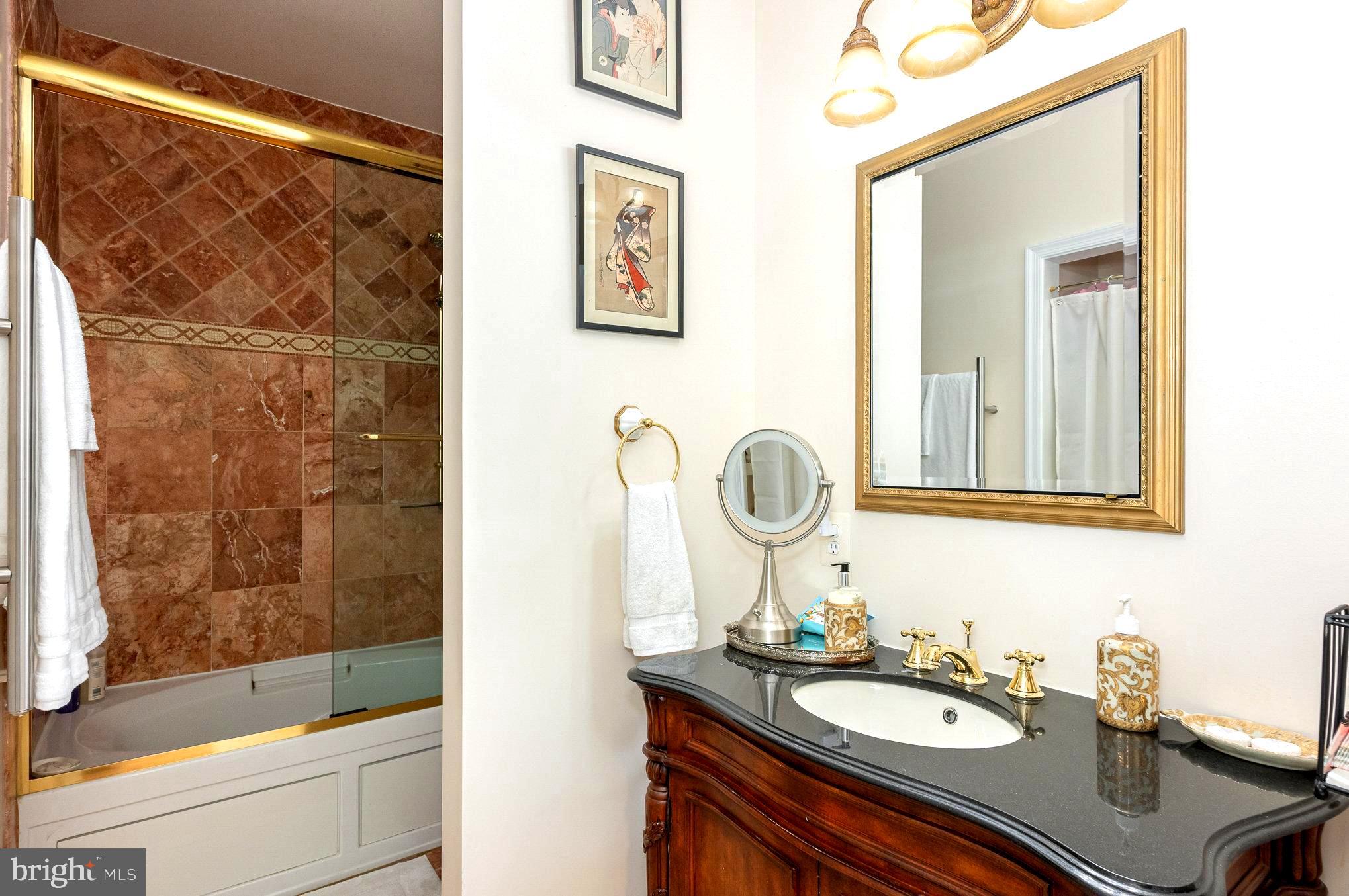 PINEHURST - Residential