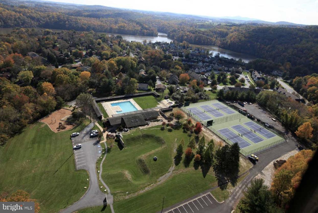 PINEHURST - Residential