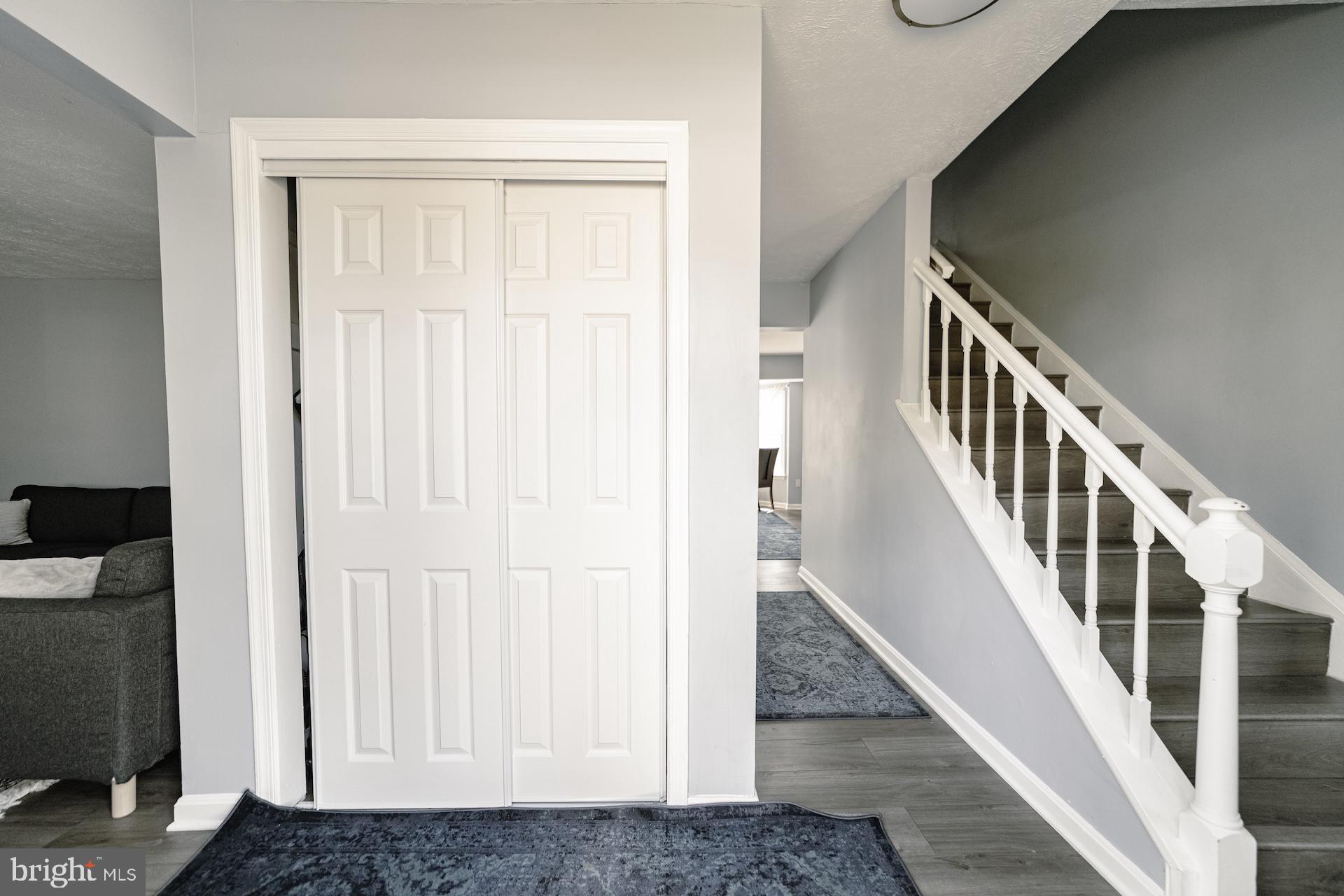 3867 ORIOLE COURT