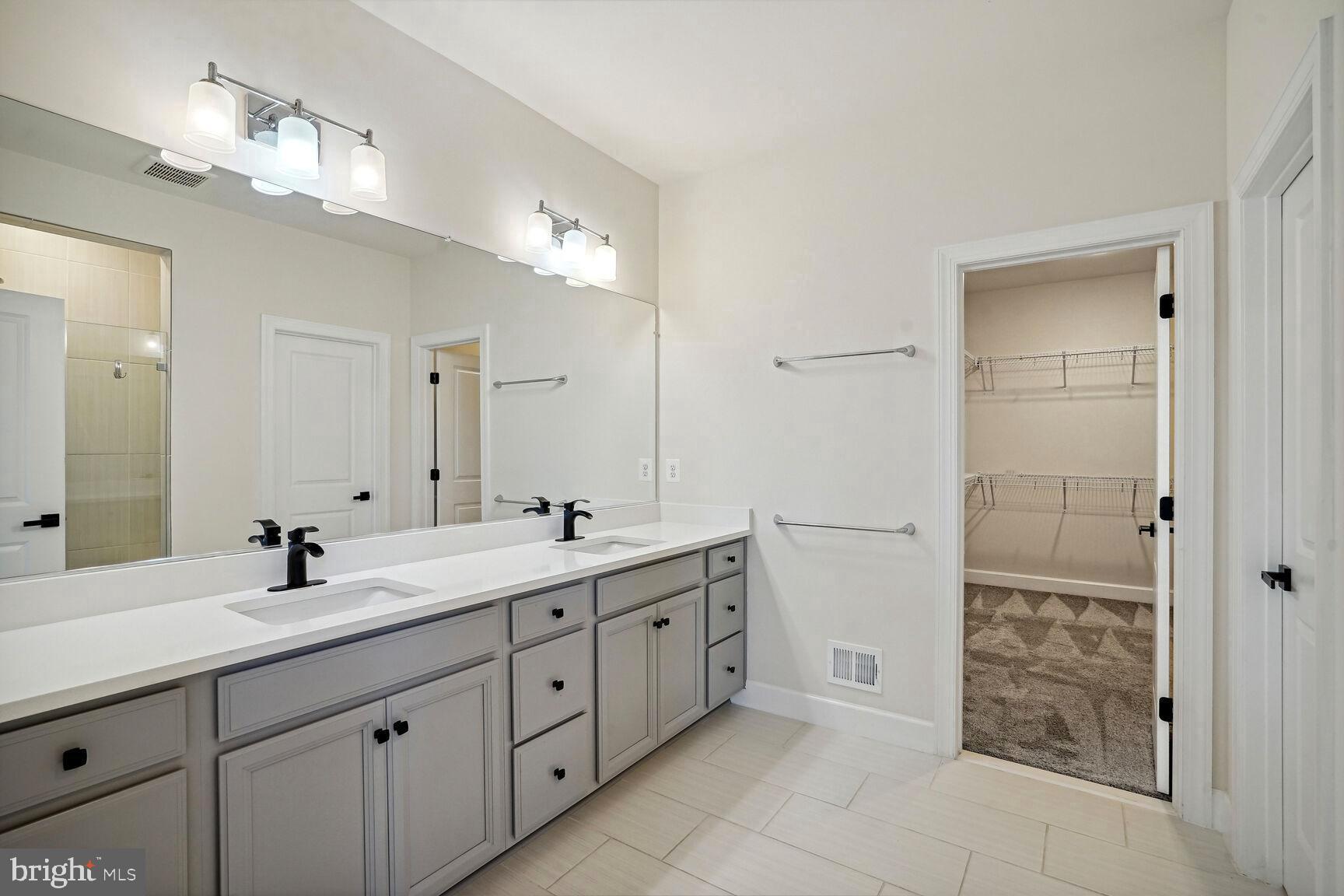 EMBREY MILL - Residential